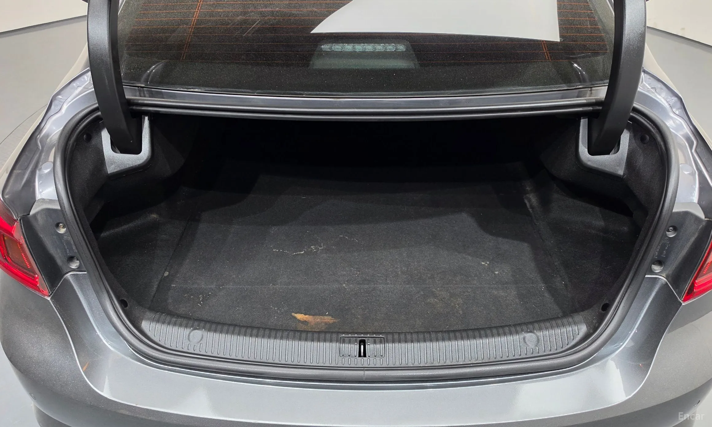 Renault Korea (Samsung) SM6 превью 17