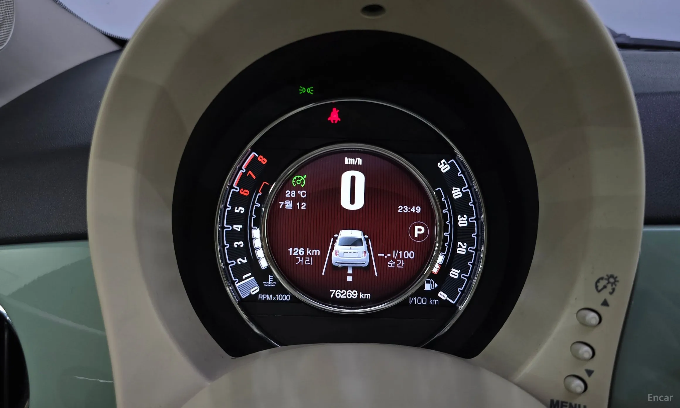 Fiat 500 превью 8