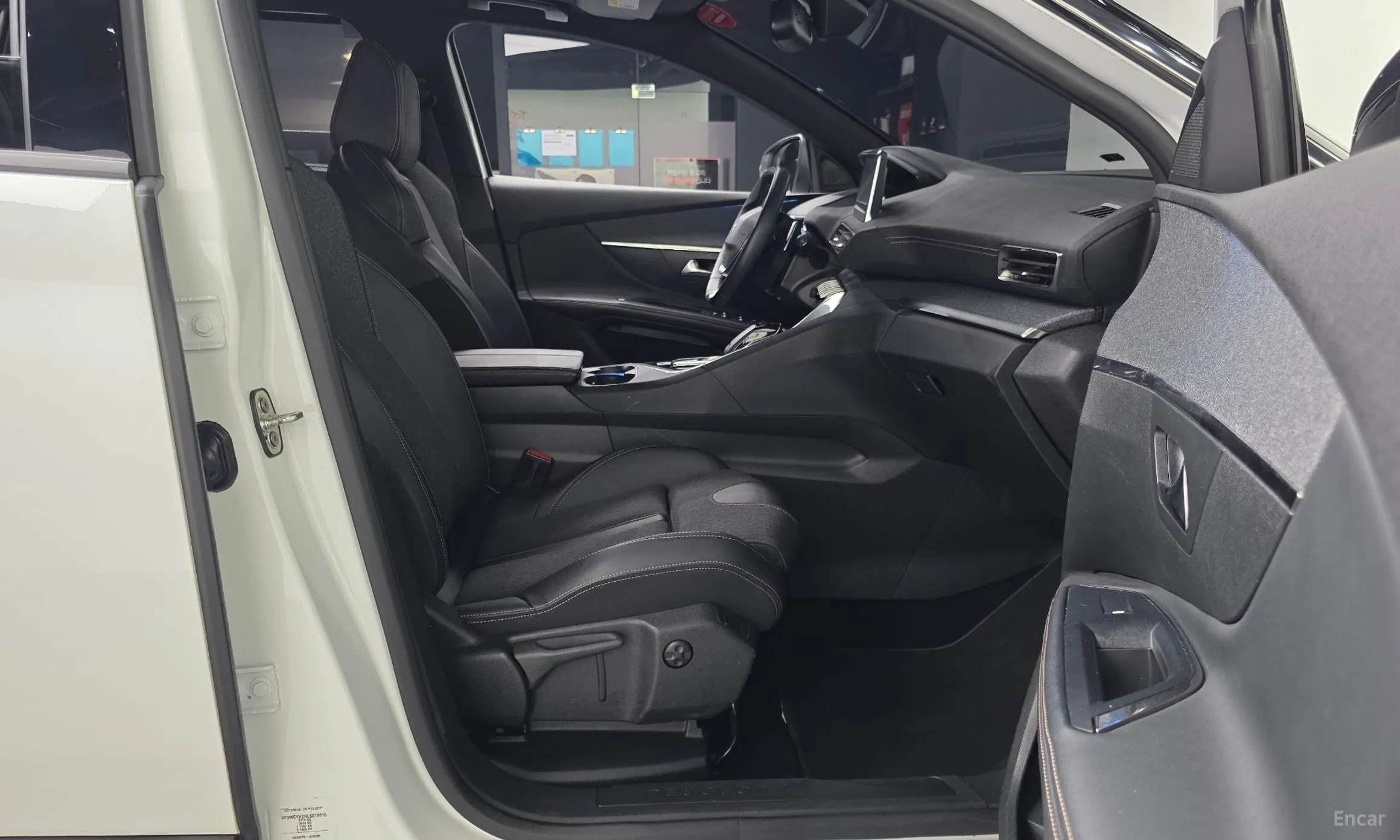 Peugeot 5008 2nd generation превью 12