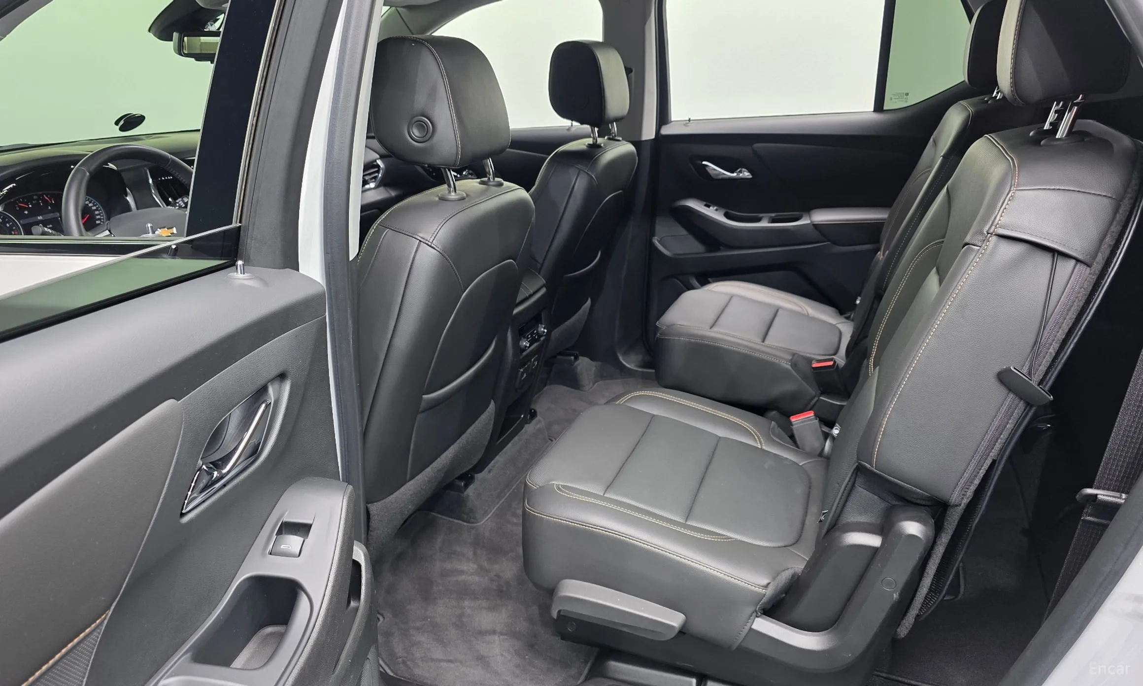 Chevrolet (GM Daewoo) Traverse превью 12