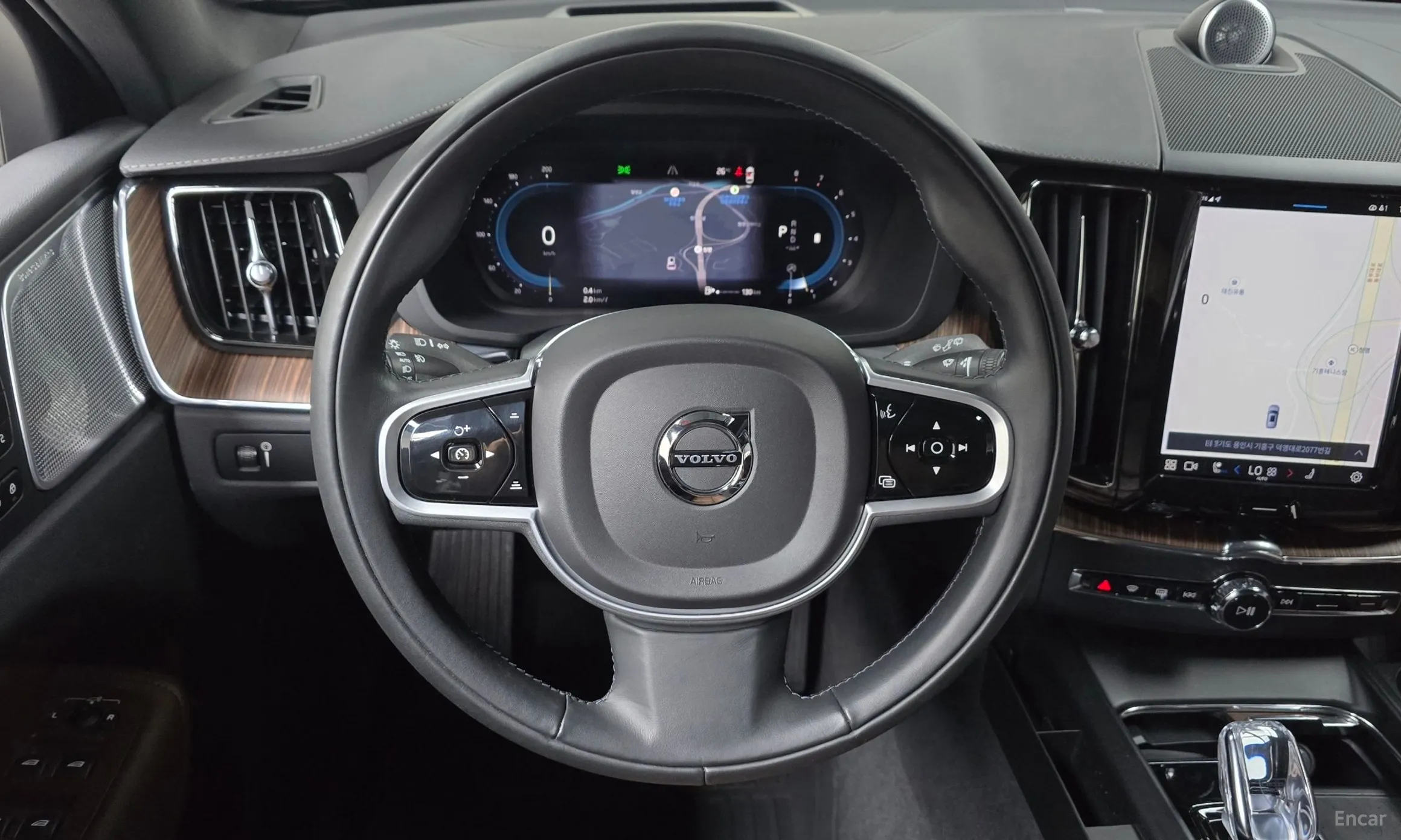Volvo XC60 Gen 2 превью 12
