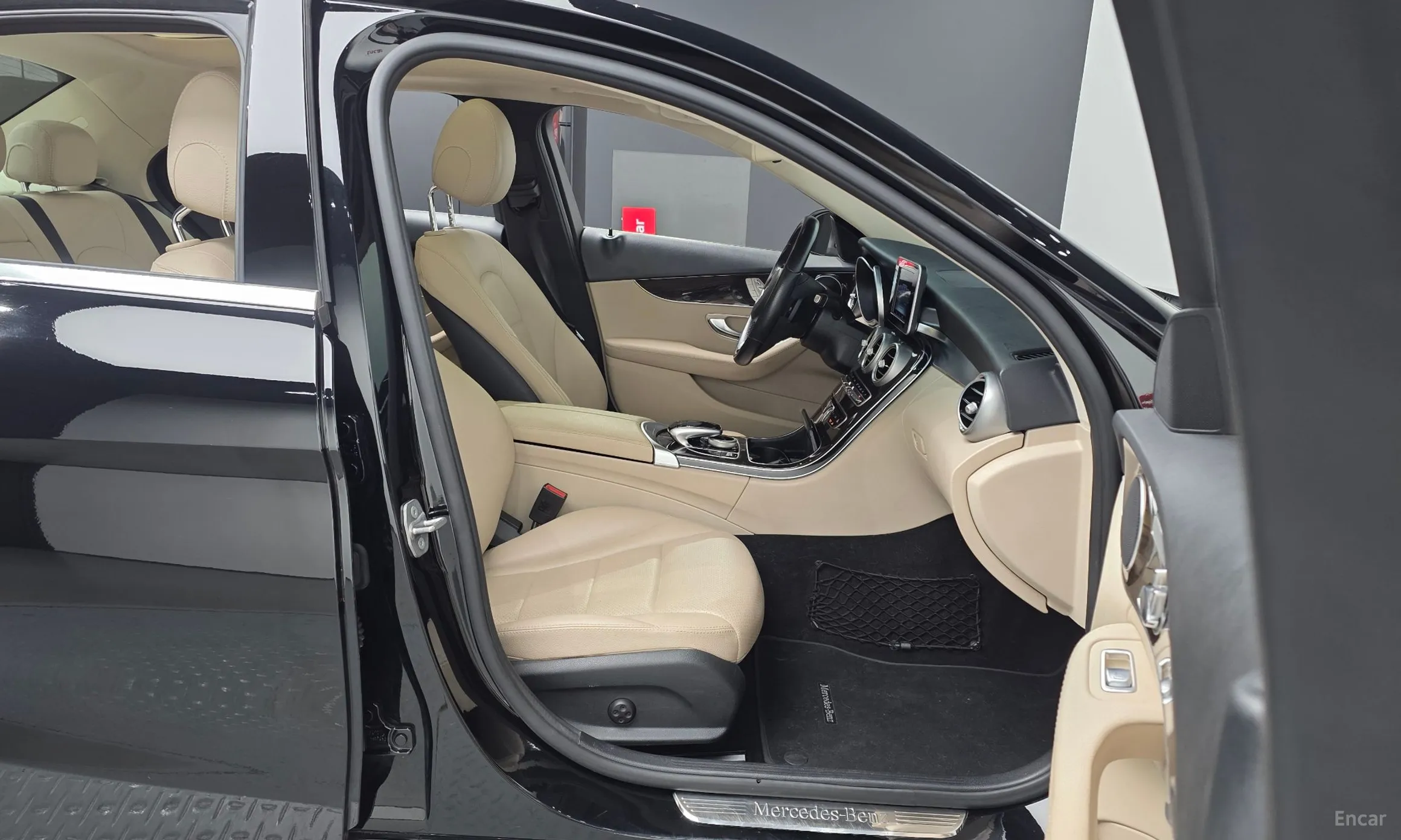 Mercedes Benz C-Class W205 превью 11