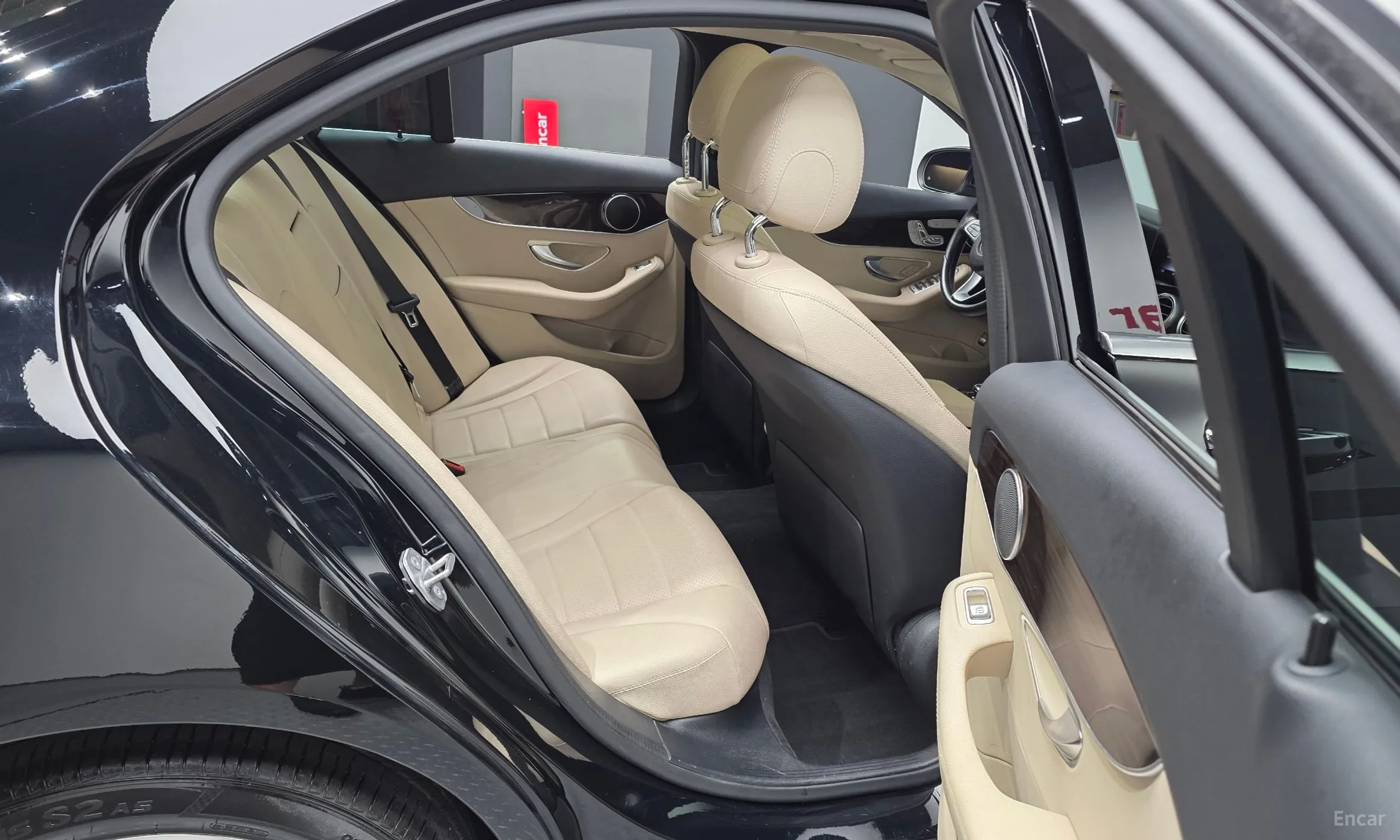 Mercedes Benz C-Class W205 превью 12