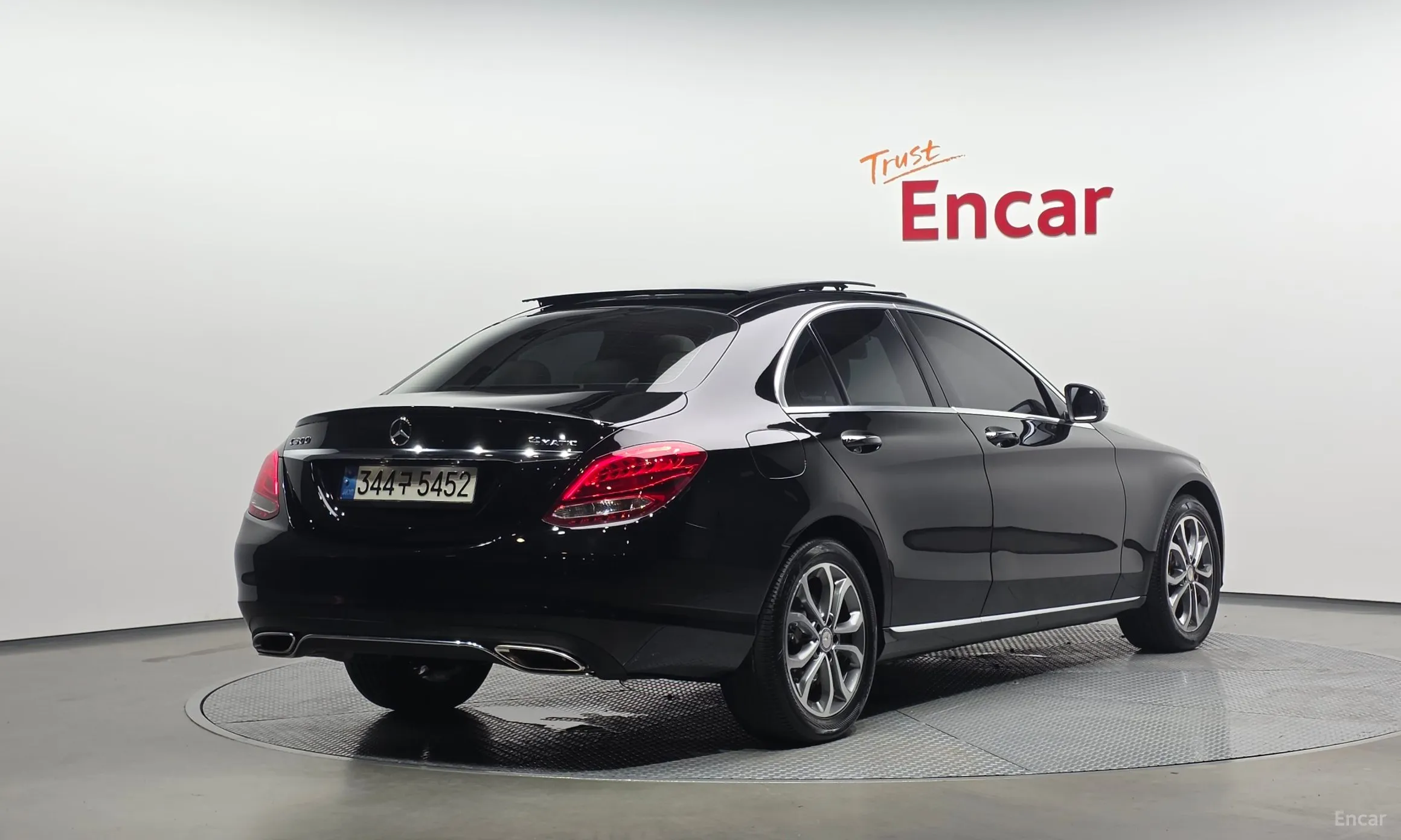 Mercedes Benz C-Class W205