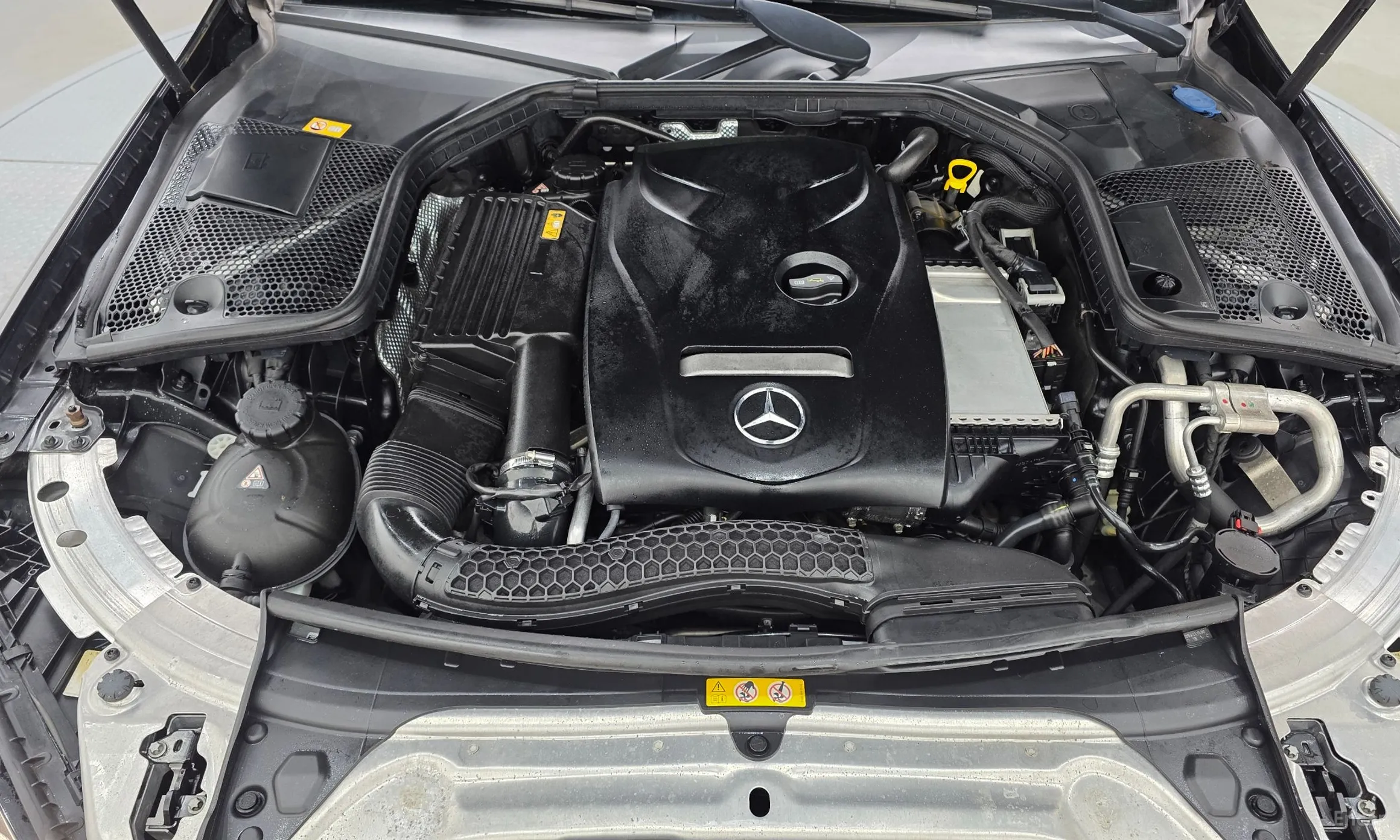 Mercedes Benz C-Class W205 превью 6