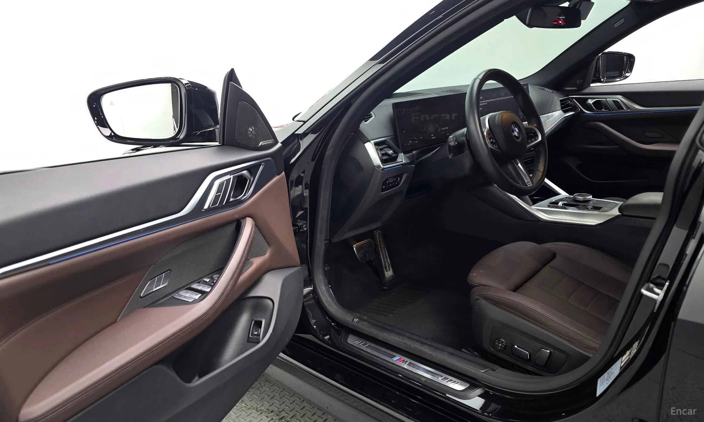 BMW Series 4 (G22) превью 10