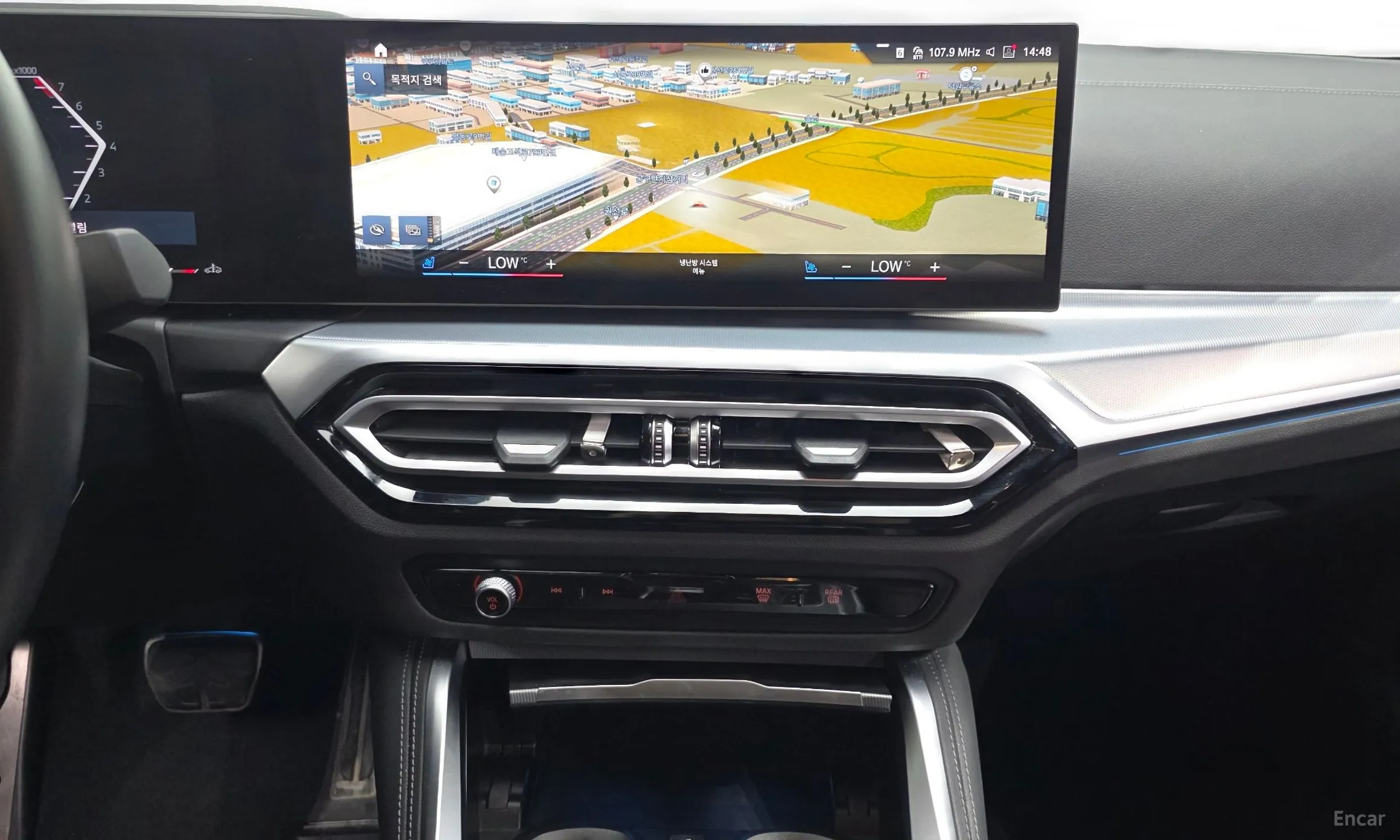 BMW Series 4 (G22) превью 15
