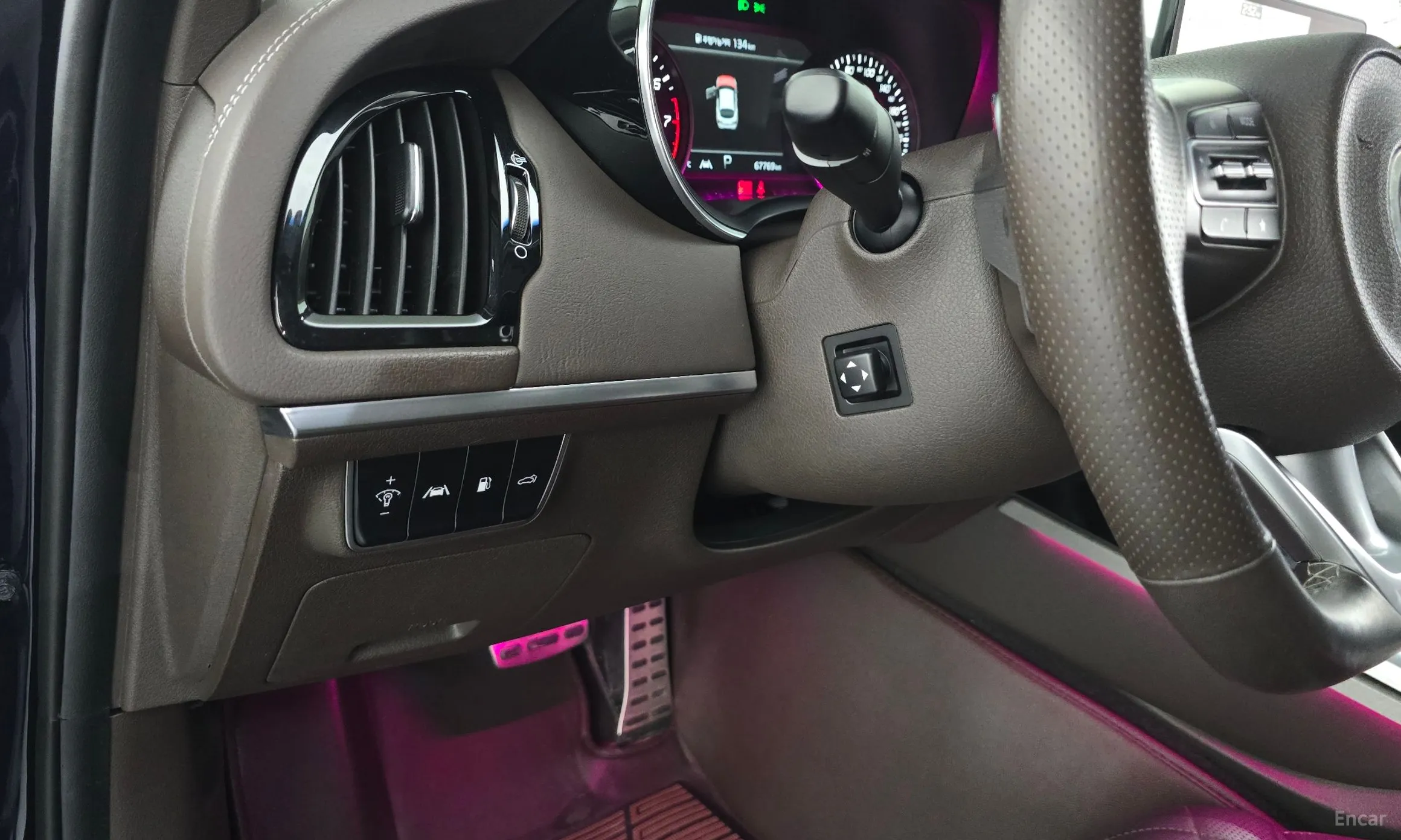 Kia Stinger Master превью 19