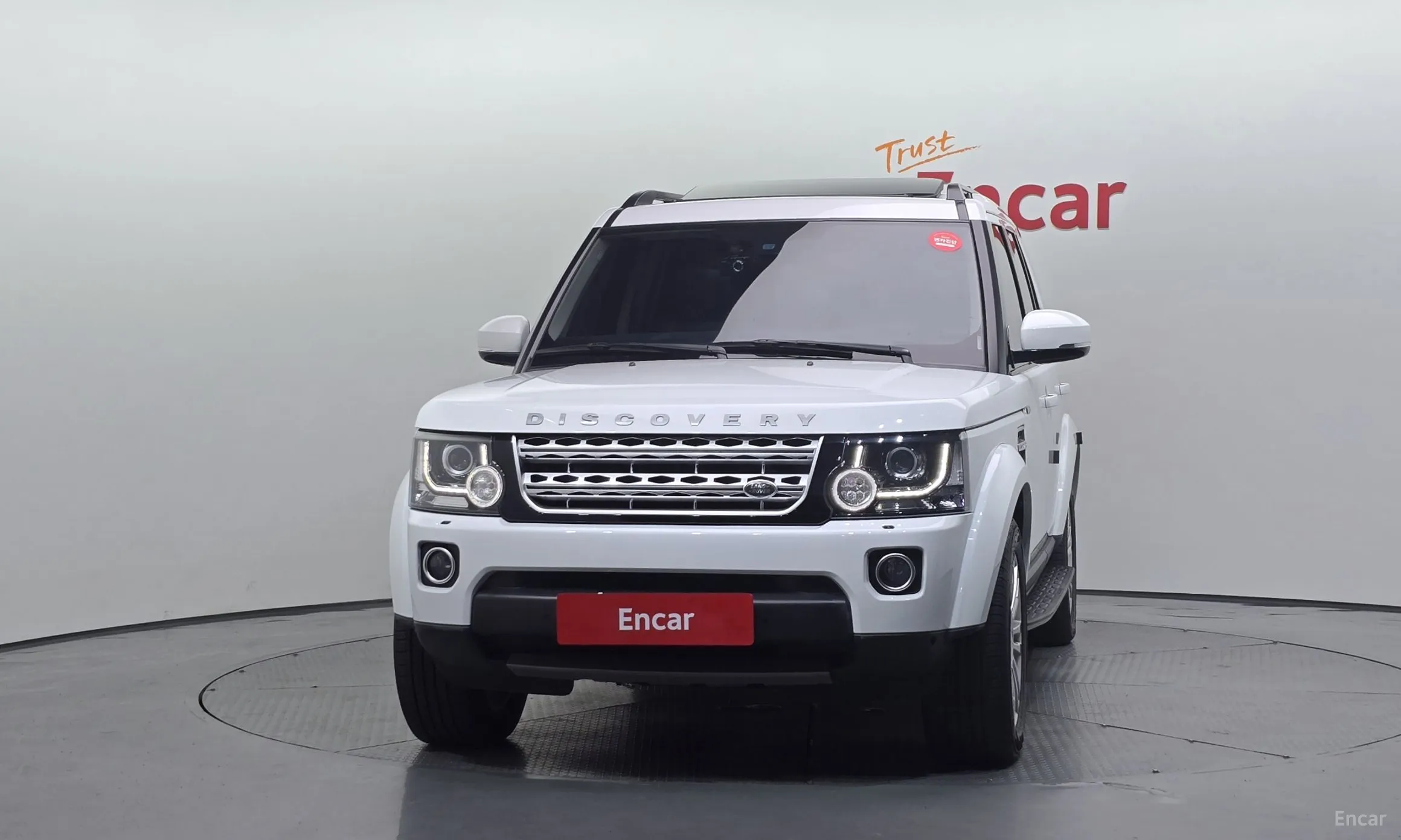 Land Rover Discovery 4 превью 3