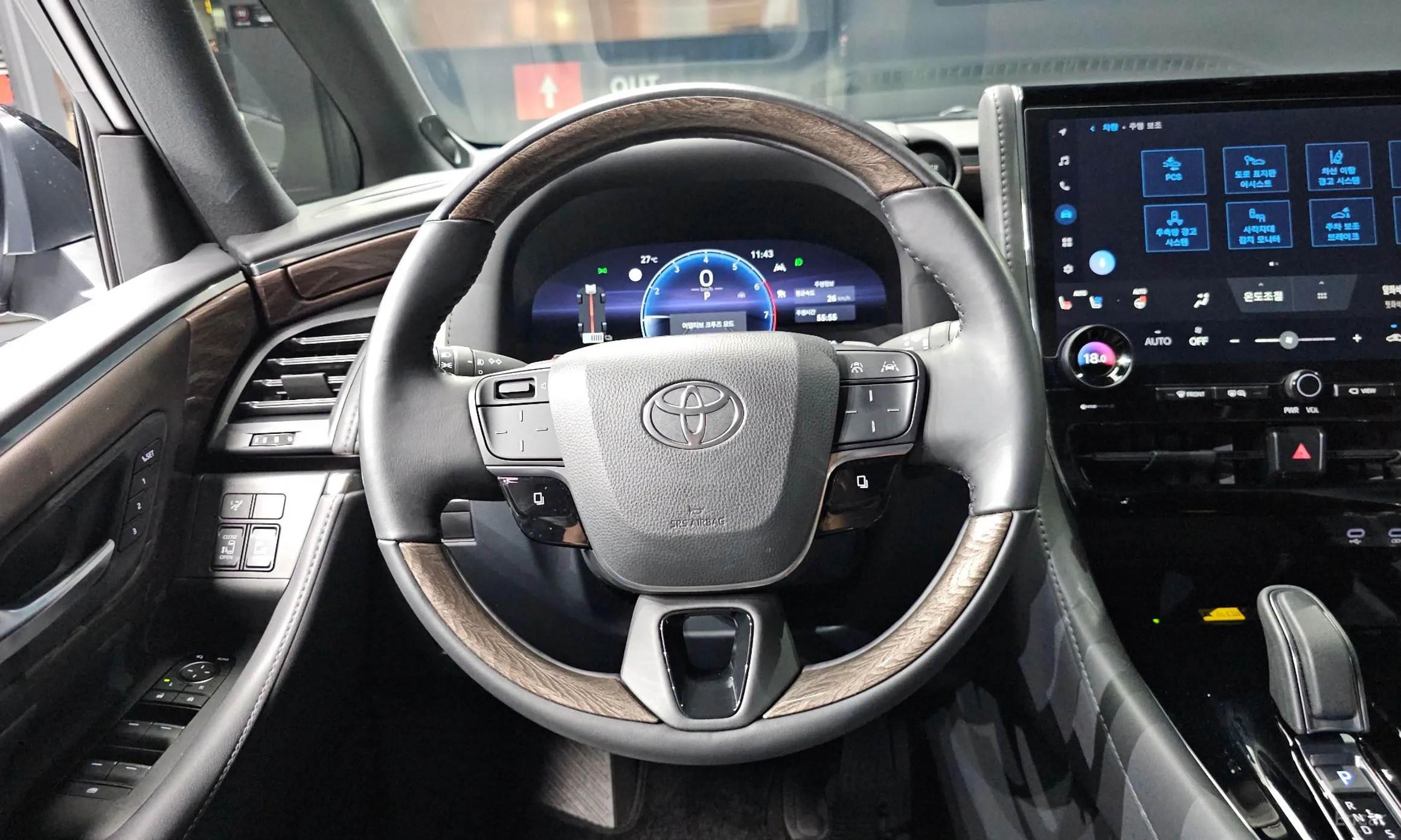 Toyota Alphard 4th Generation превью 13