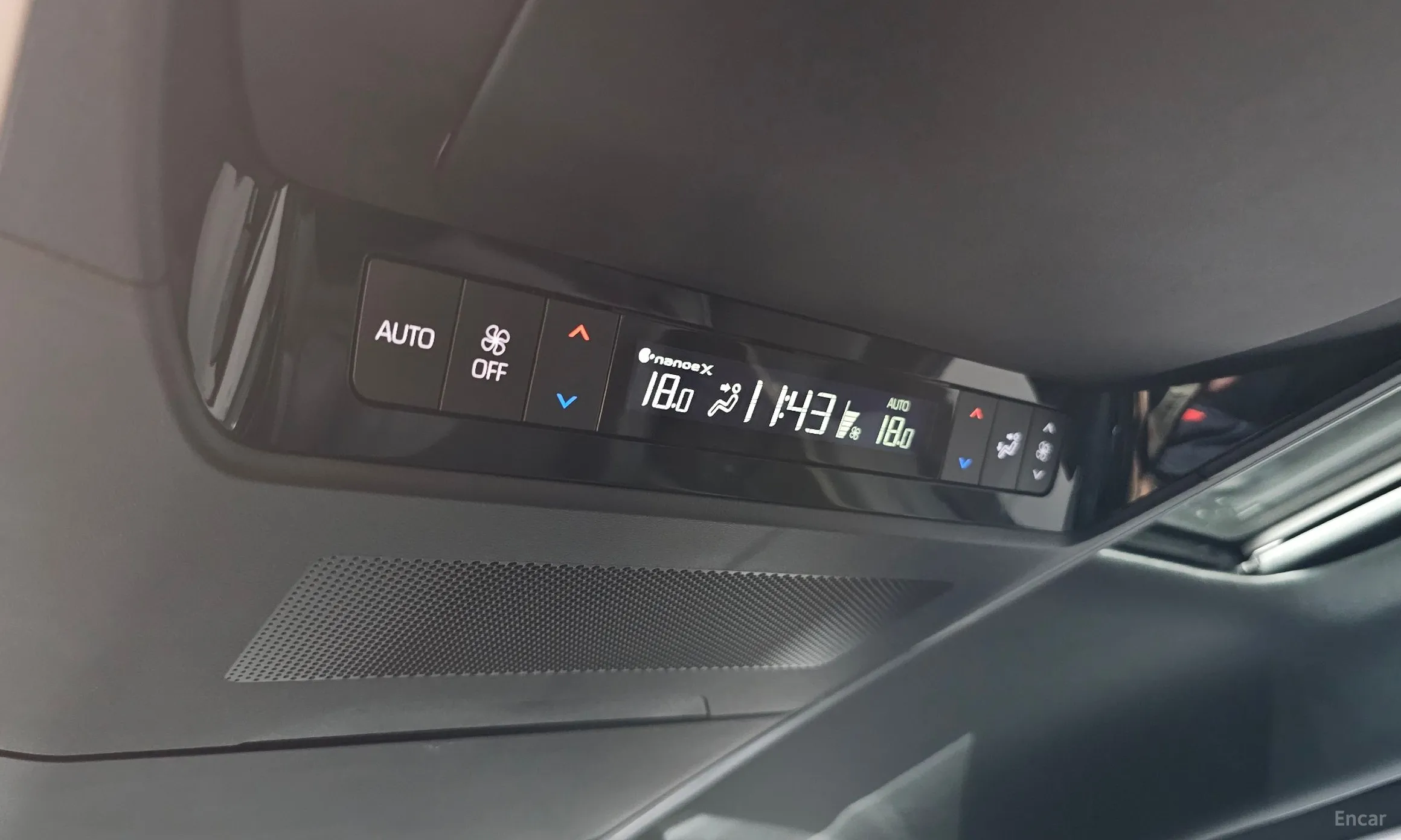 Toyota Alphard 4th Generation превью 20