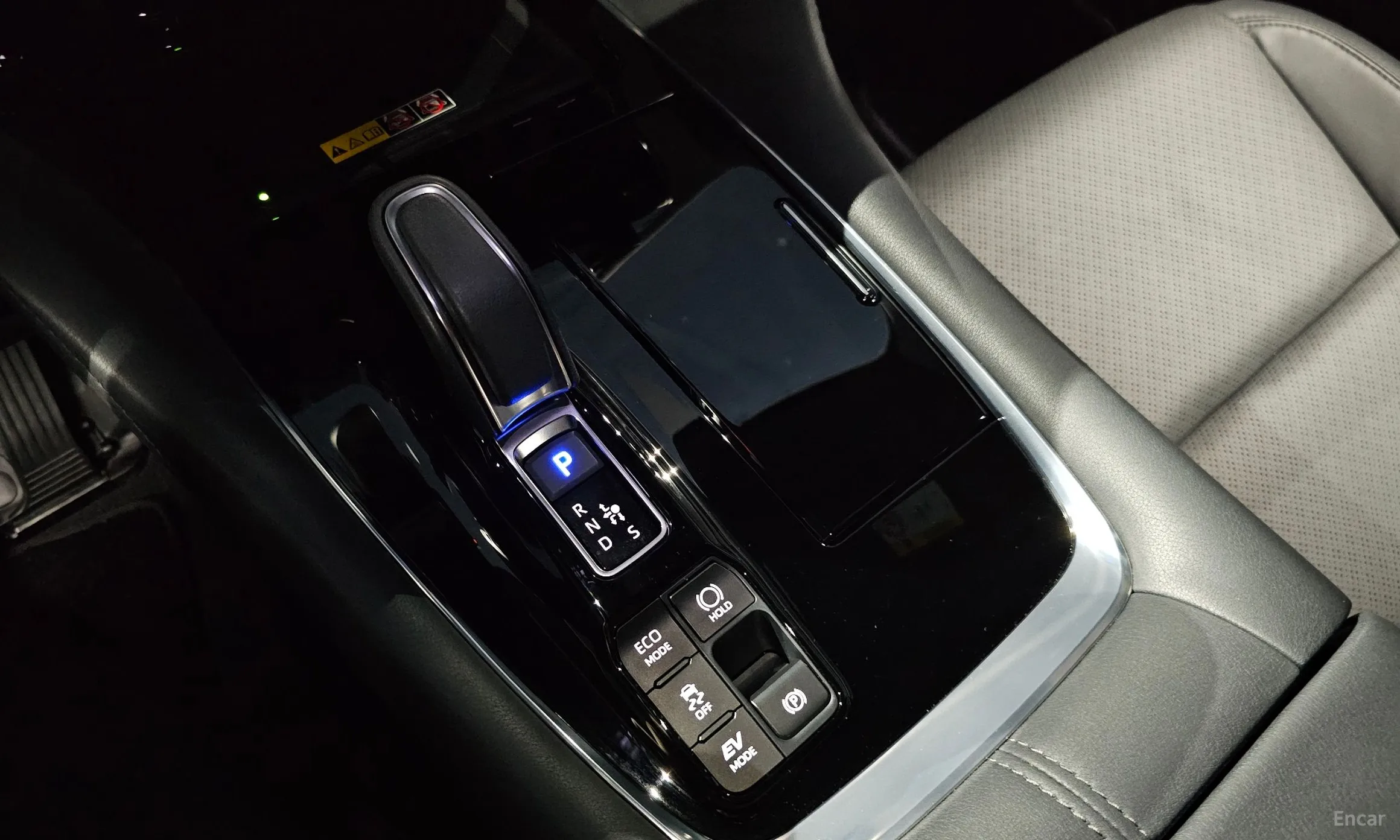 Toyota Alphard 4th Generation превью 9