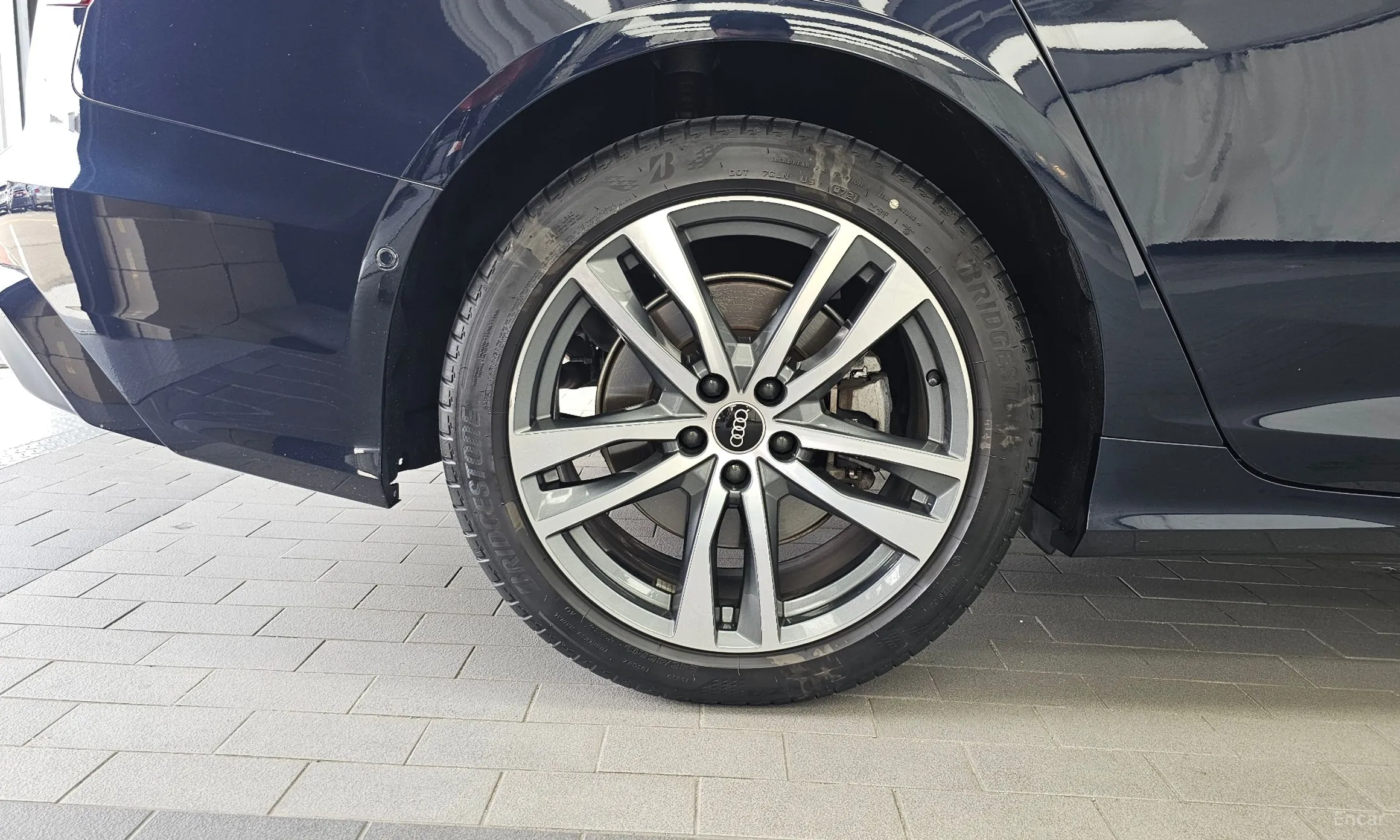 Audi A6 (C8) превью 5