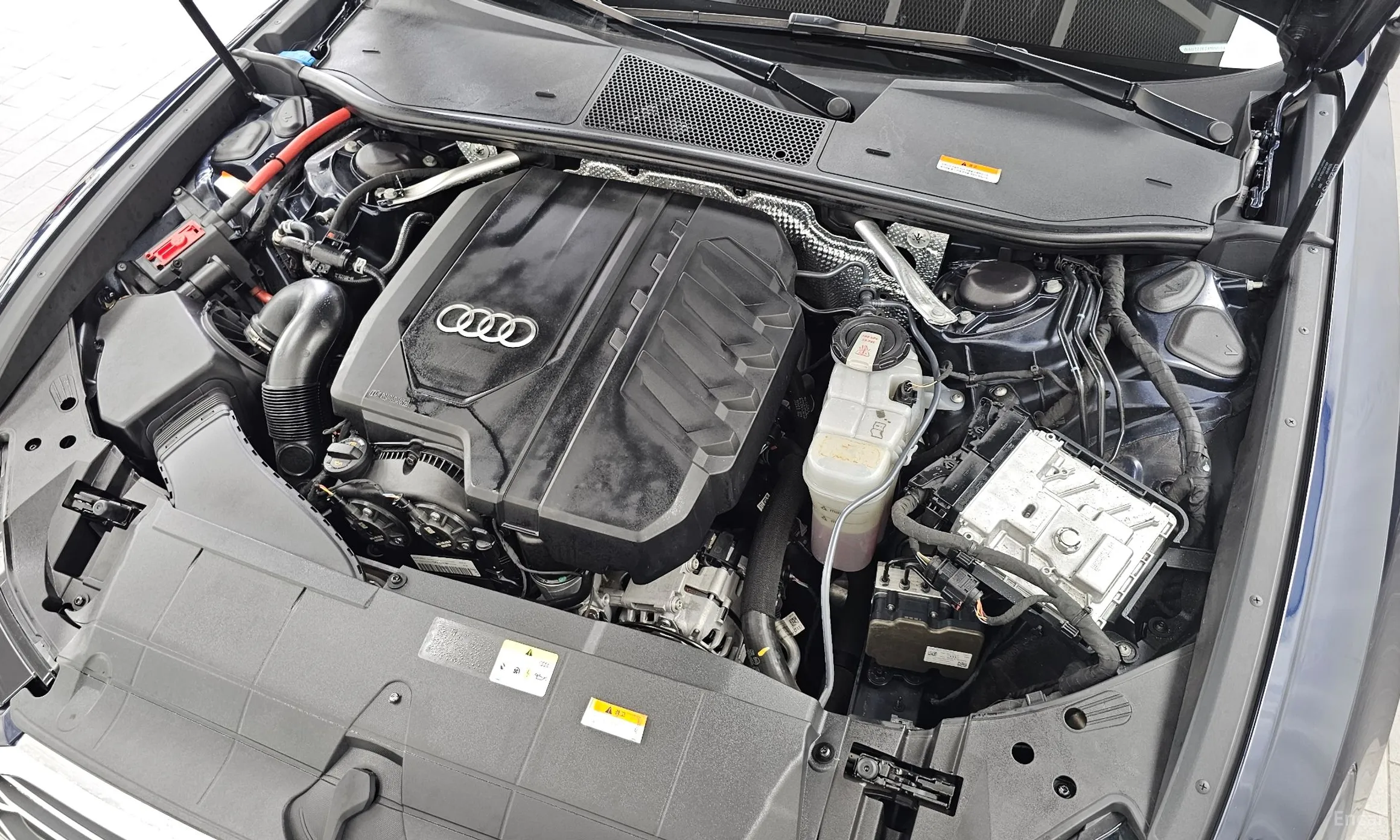 Audi A6 (C8) превью 6