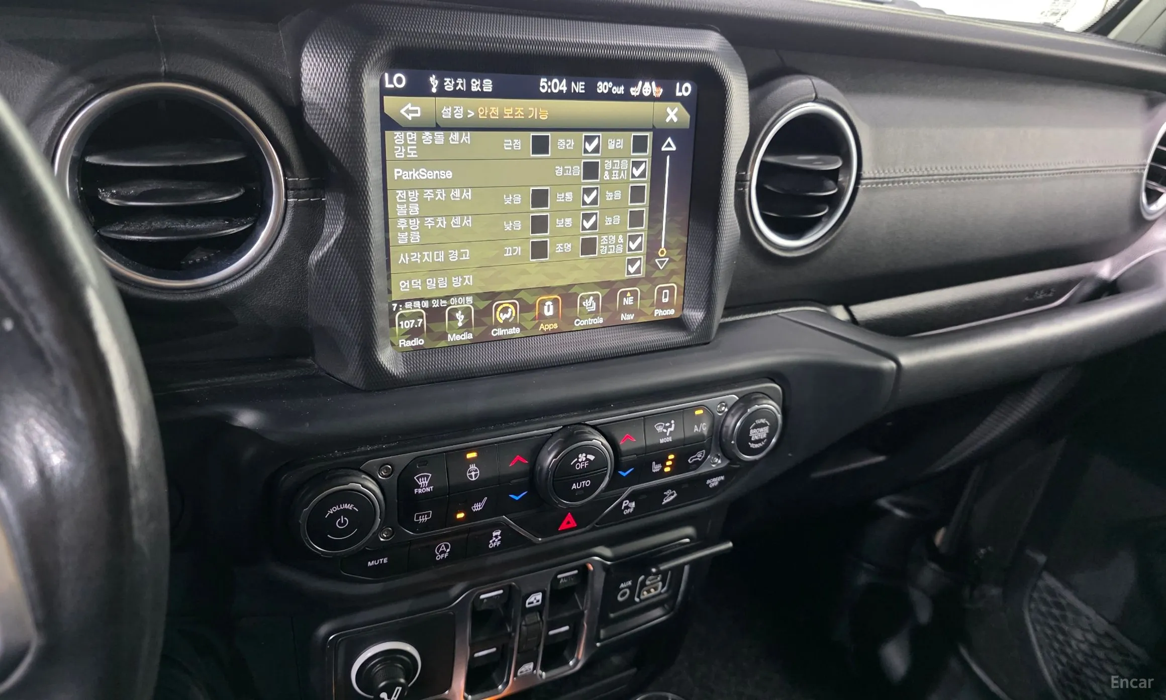 Jeep Wrangler (JL) превью 14