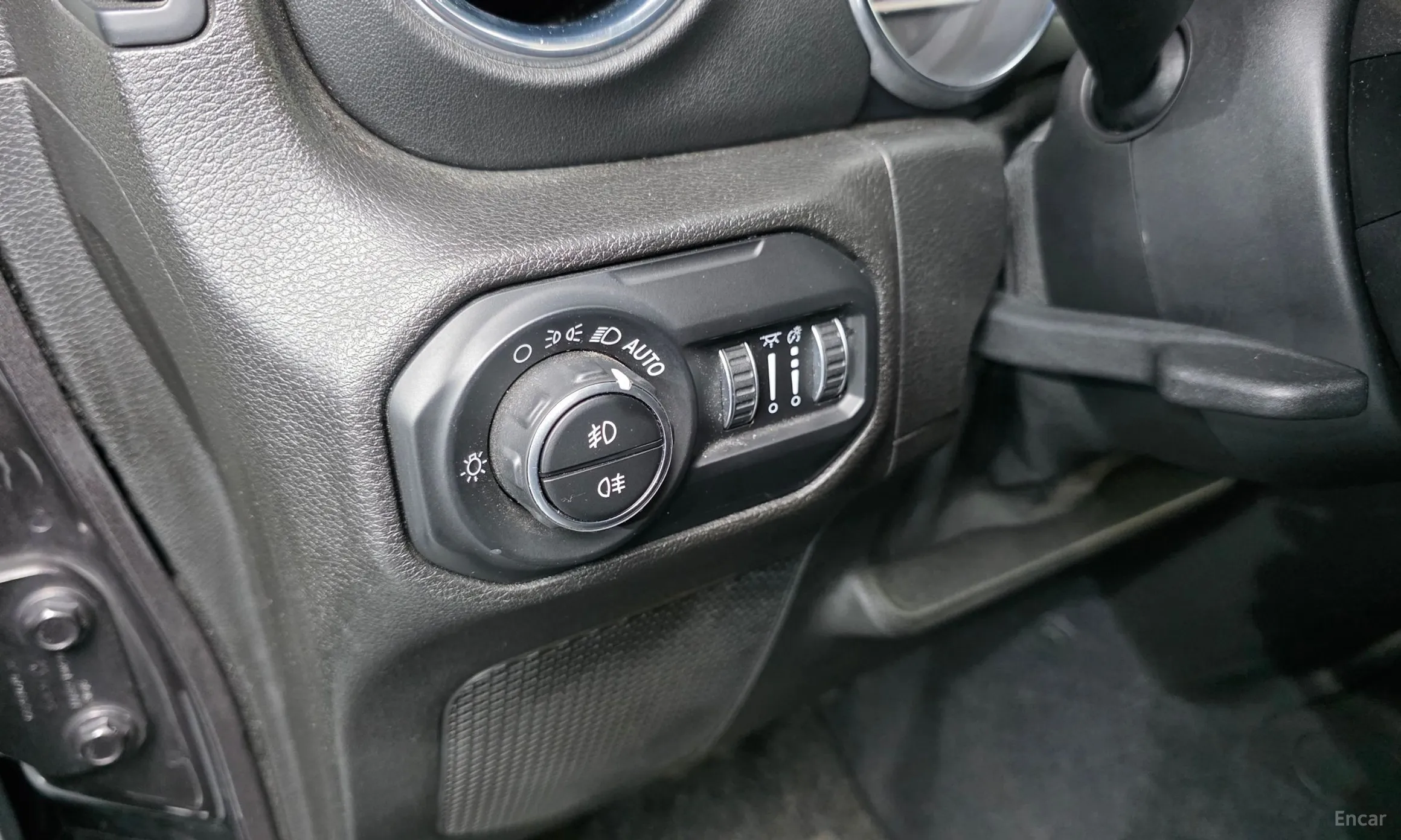 Jeep Wrangler (JL) превью 17