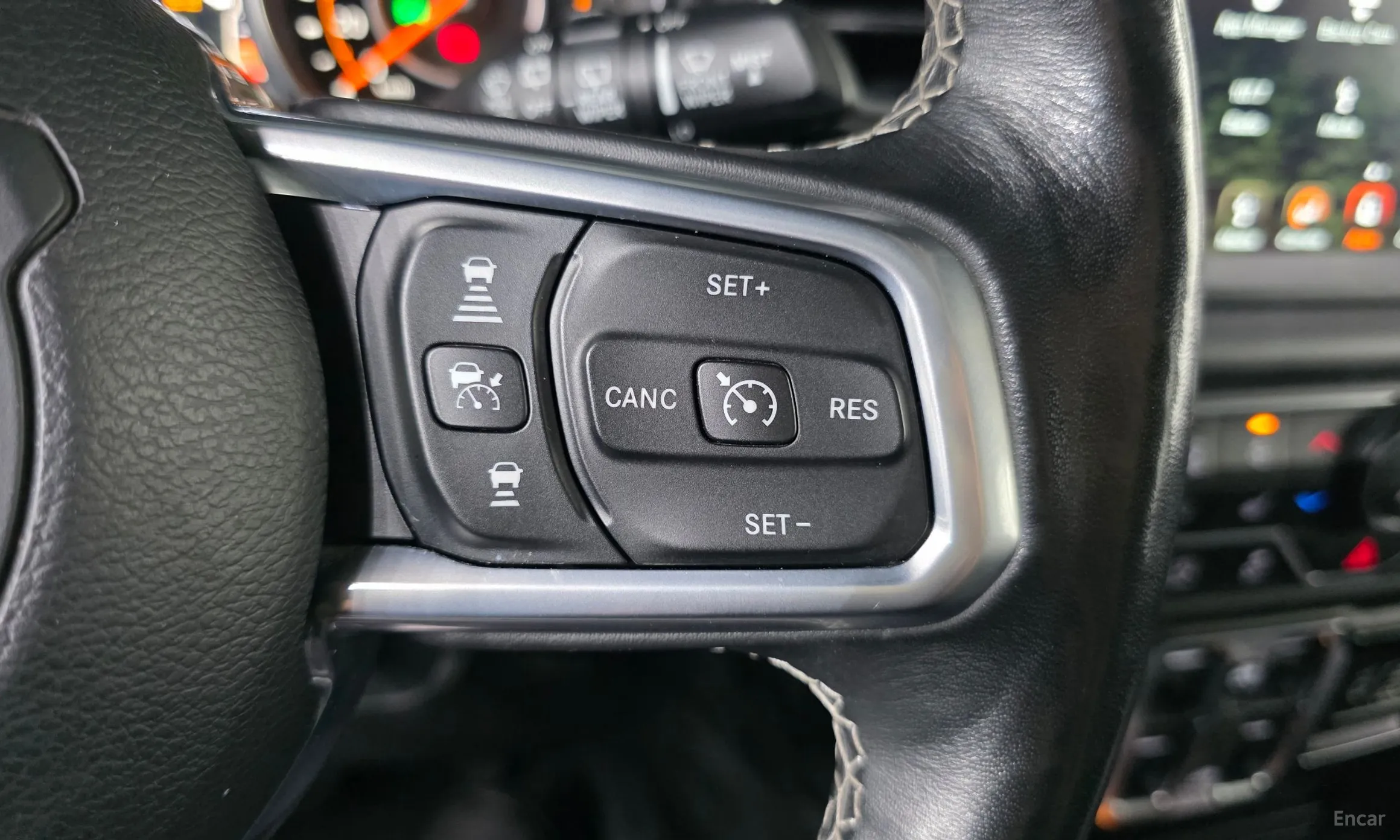 Jeep Wrangler (JL) превью 18