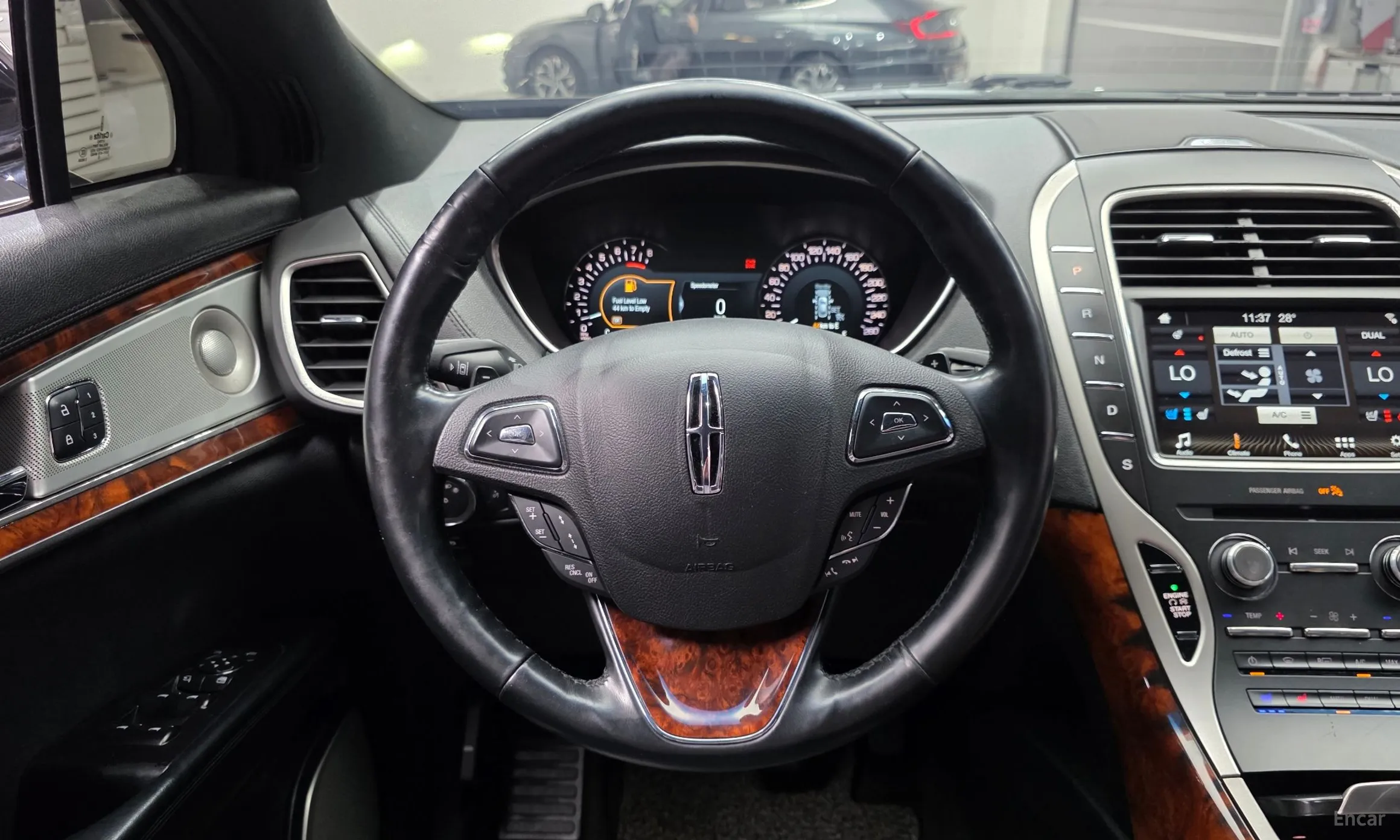Lincoln MKX 2nd Generation превью 14