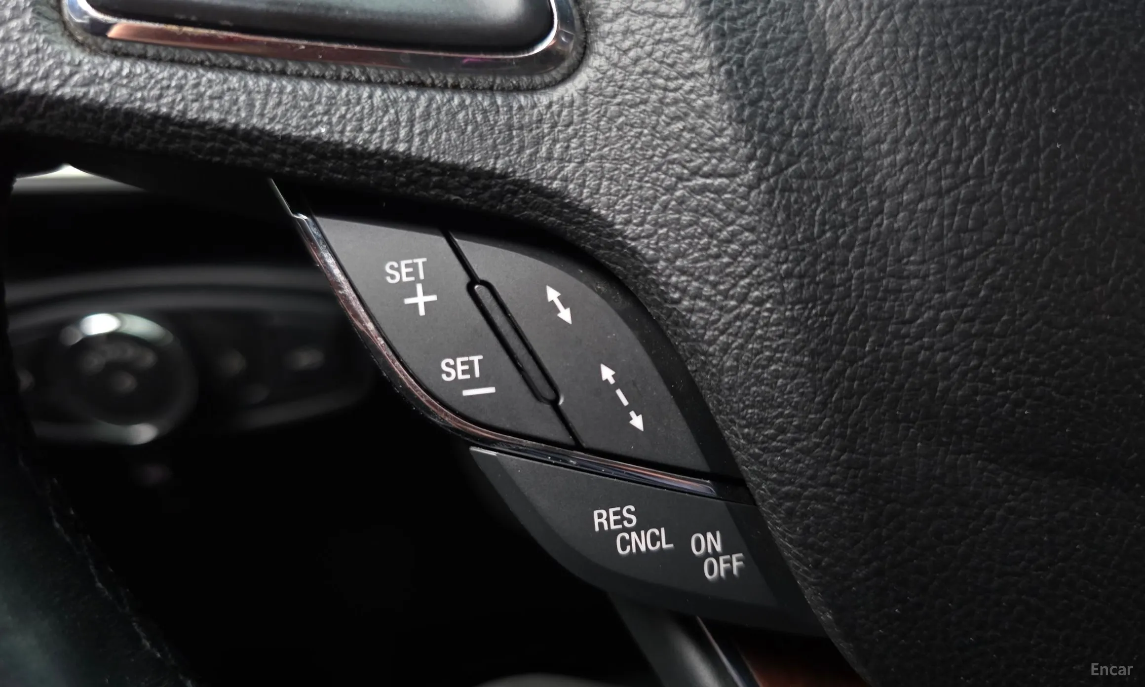 Lincoln MKX 2nd Generation превью 17