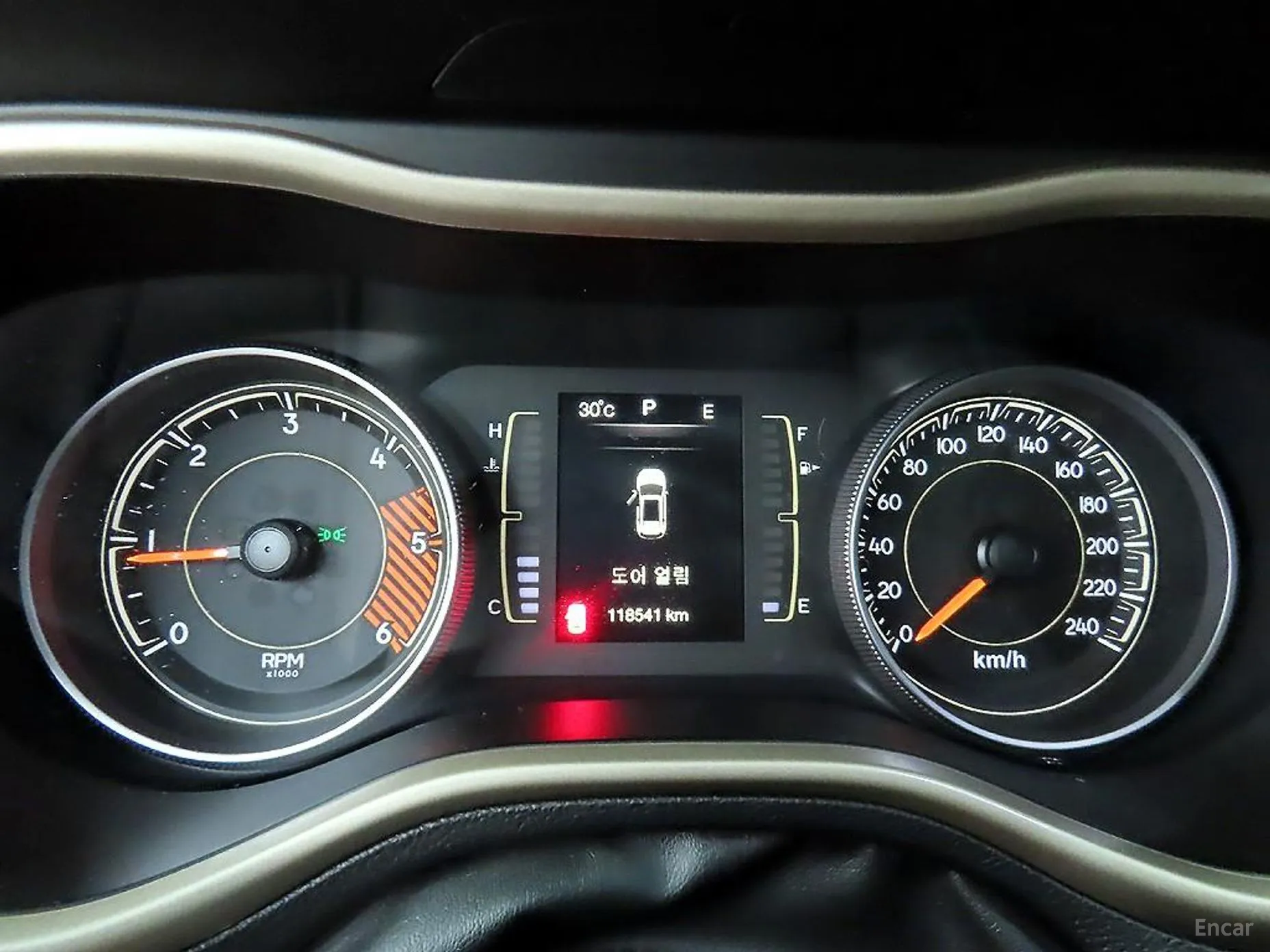 Jeep Cherokee (KL) превью 8