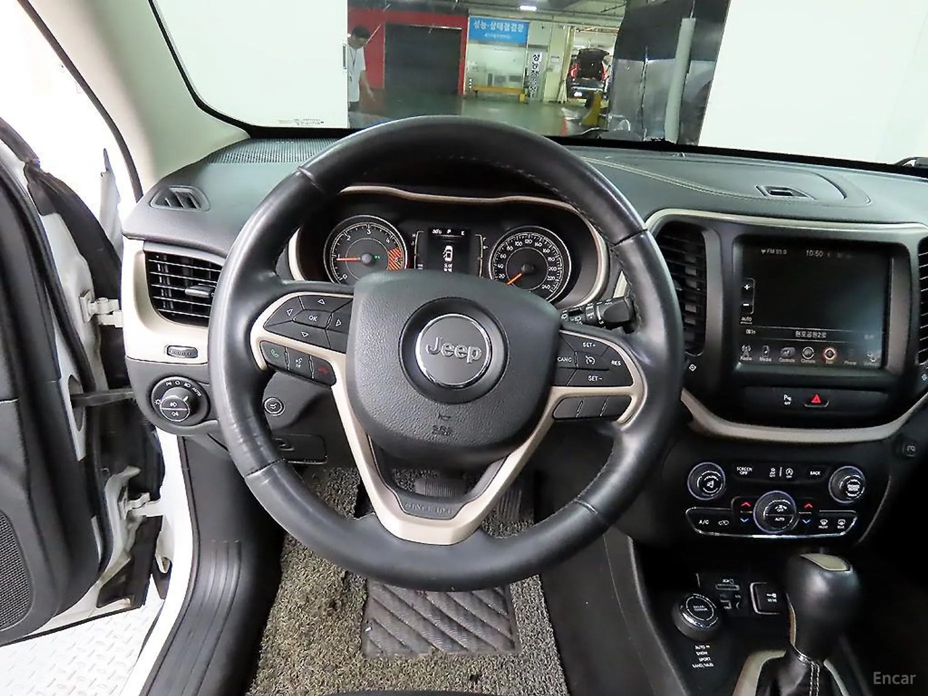 Jeep Cherokee (KL) превью 9