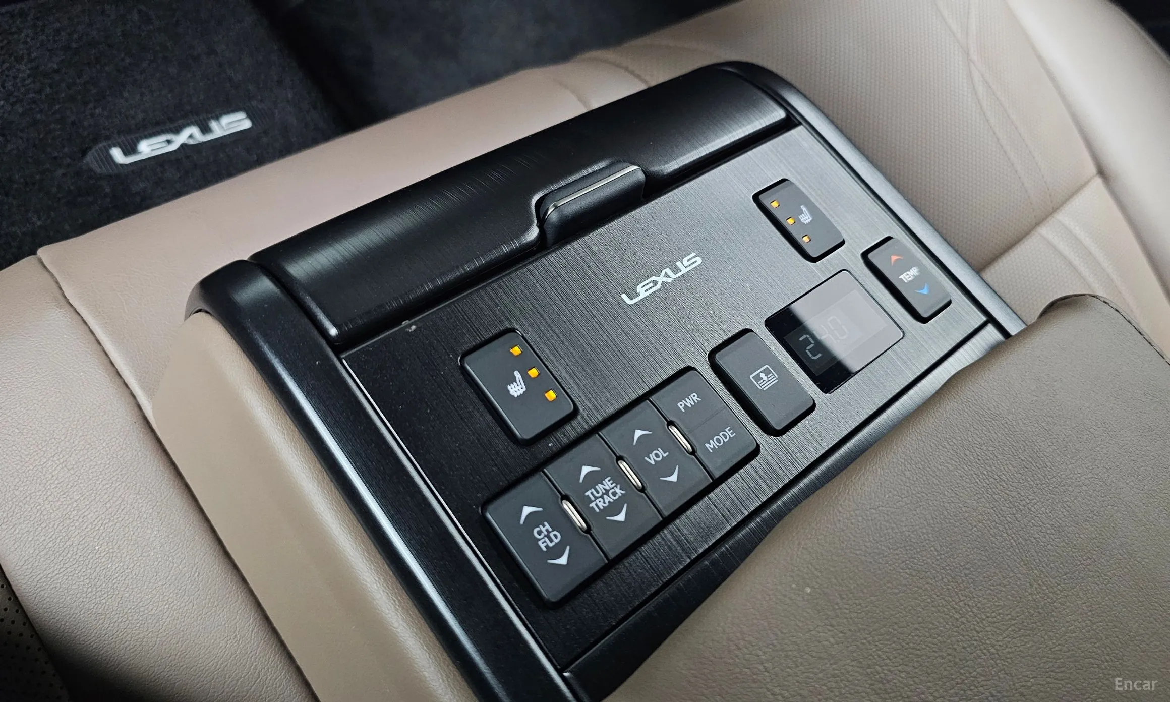 Lexus ES300h 7th Generation превью 18