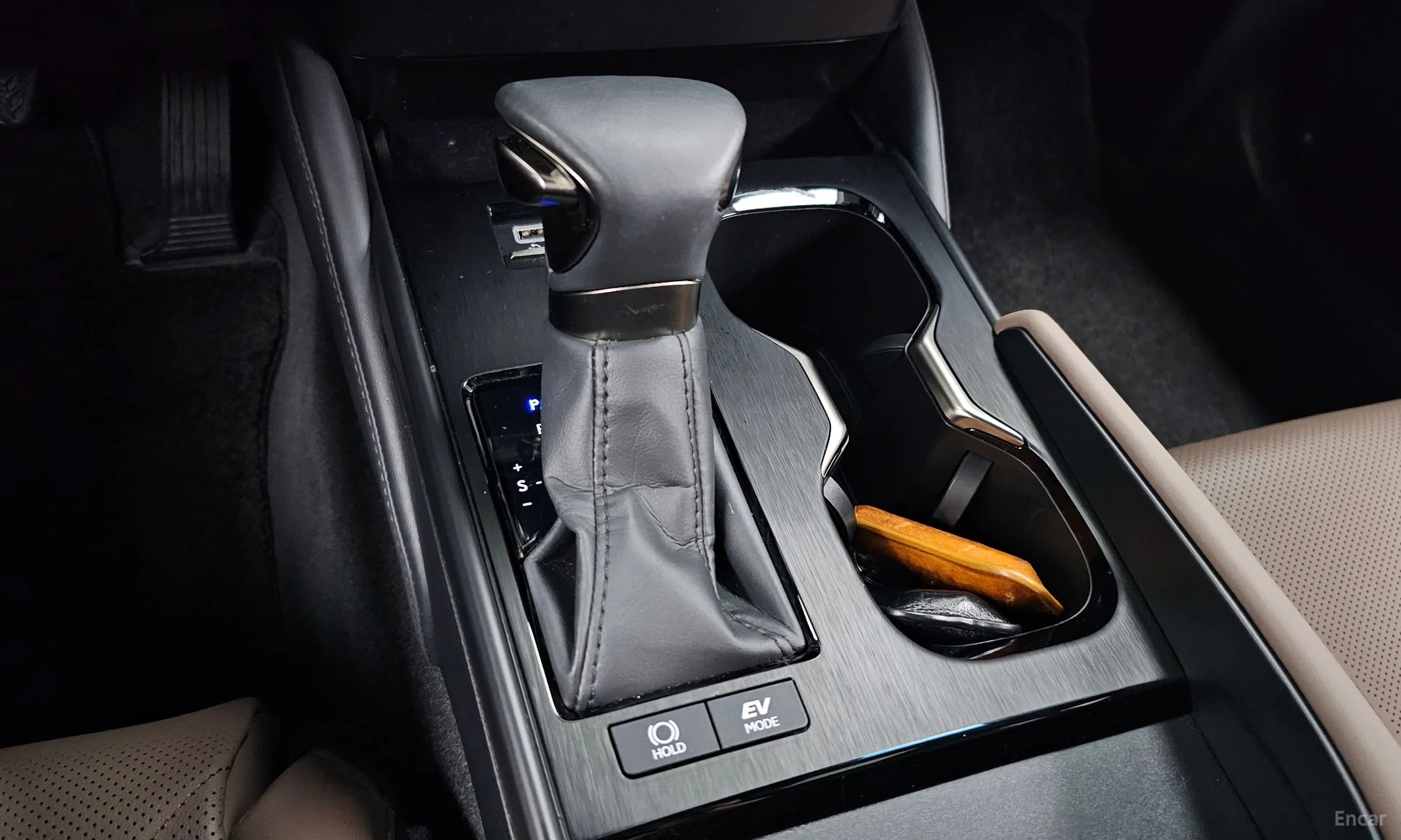Lexus ES300h 7th Generation превью 9