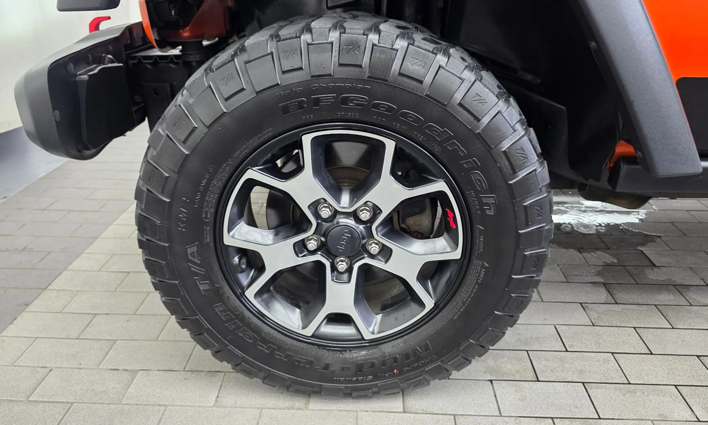 Jeep Wrangler (JK) превью 5