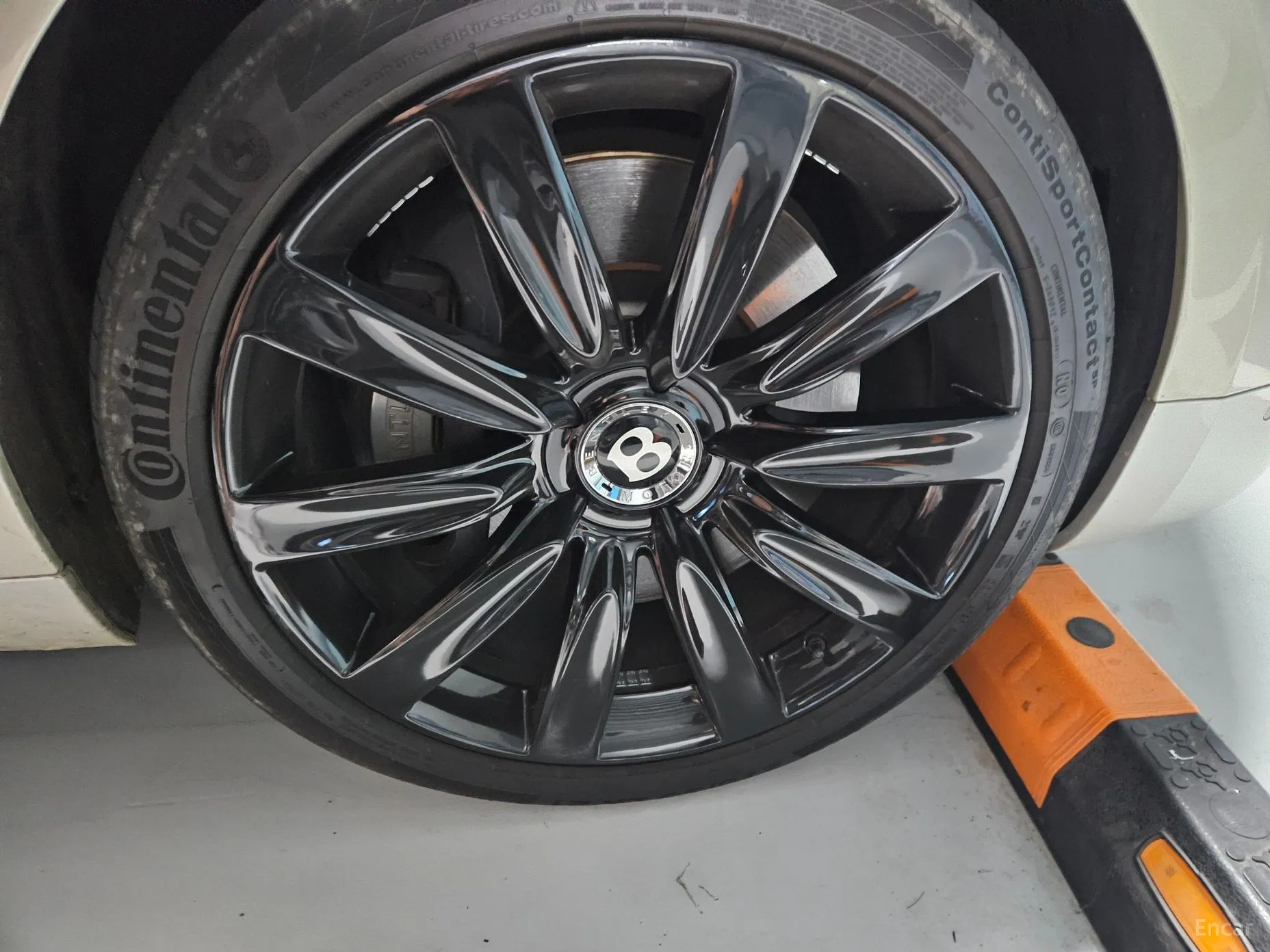 Bentley Flying Spur 2nd Generation превью 14