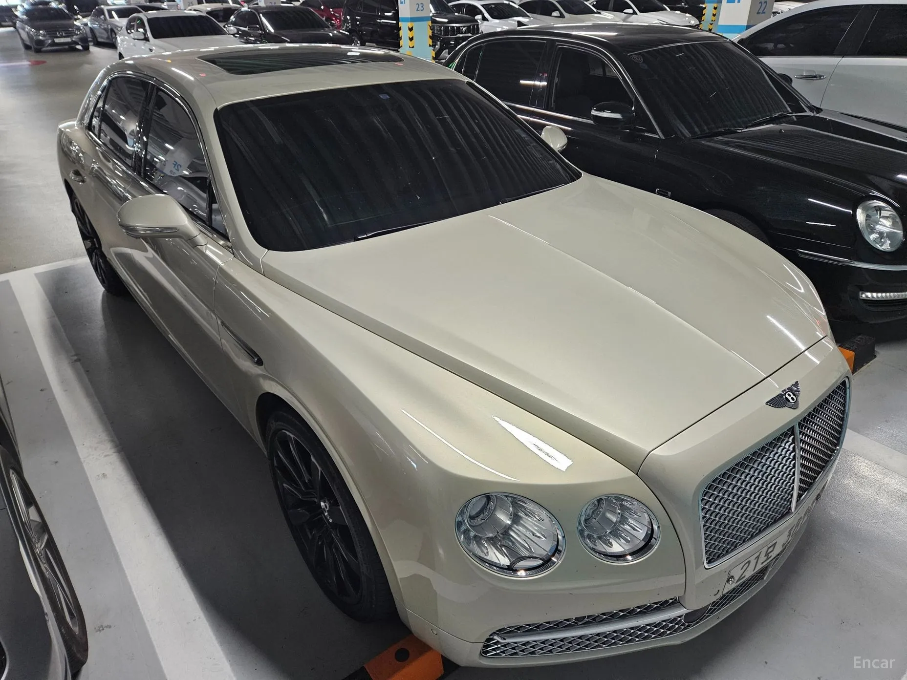 Bentley Flying Spur 2nd Generation превью 5
