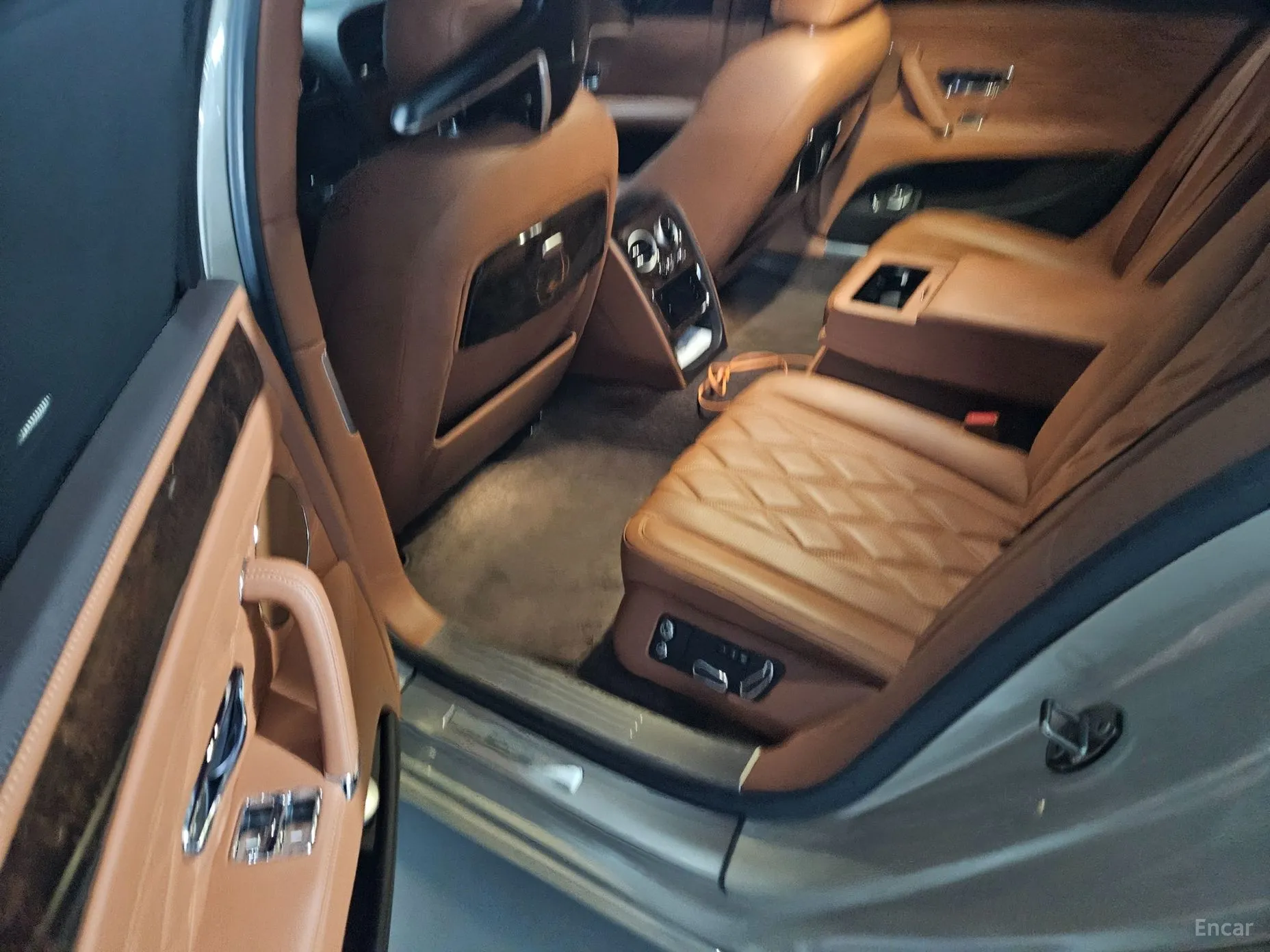 Bentley Flying Spur 2nd Generation превью 6