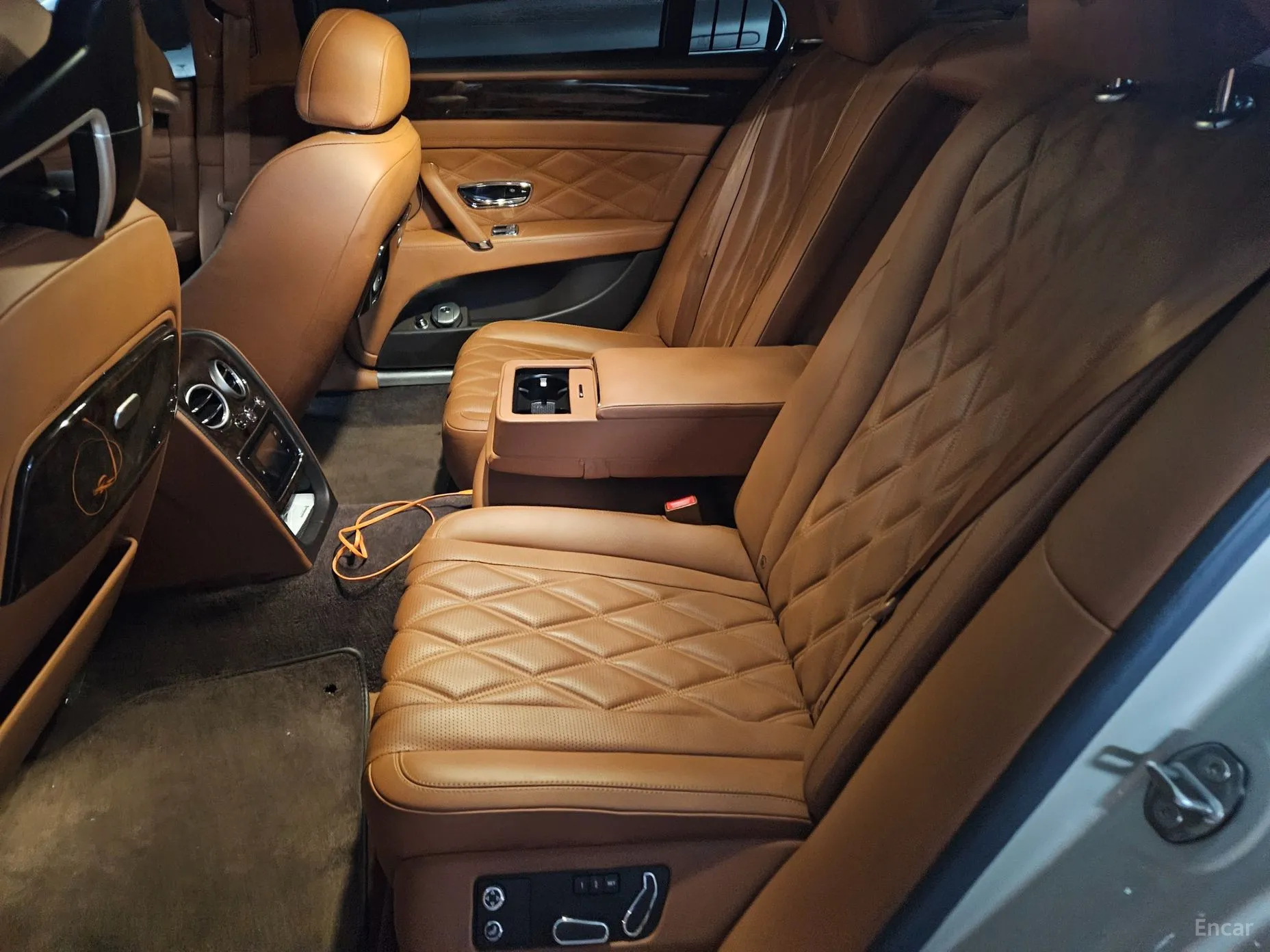 Bentley Flying Spur 2nd Generation превью 7