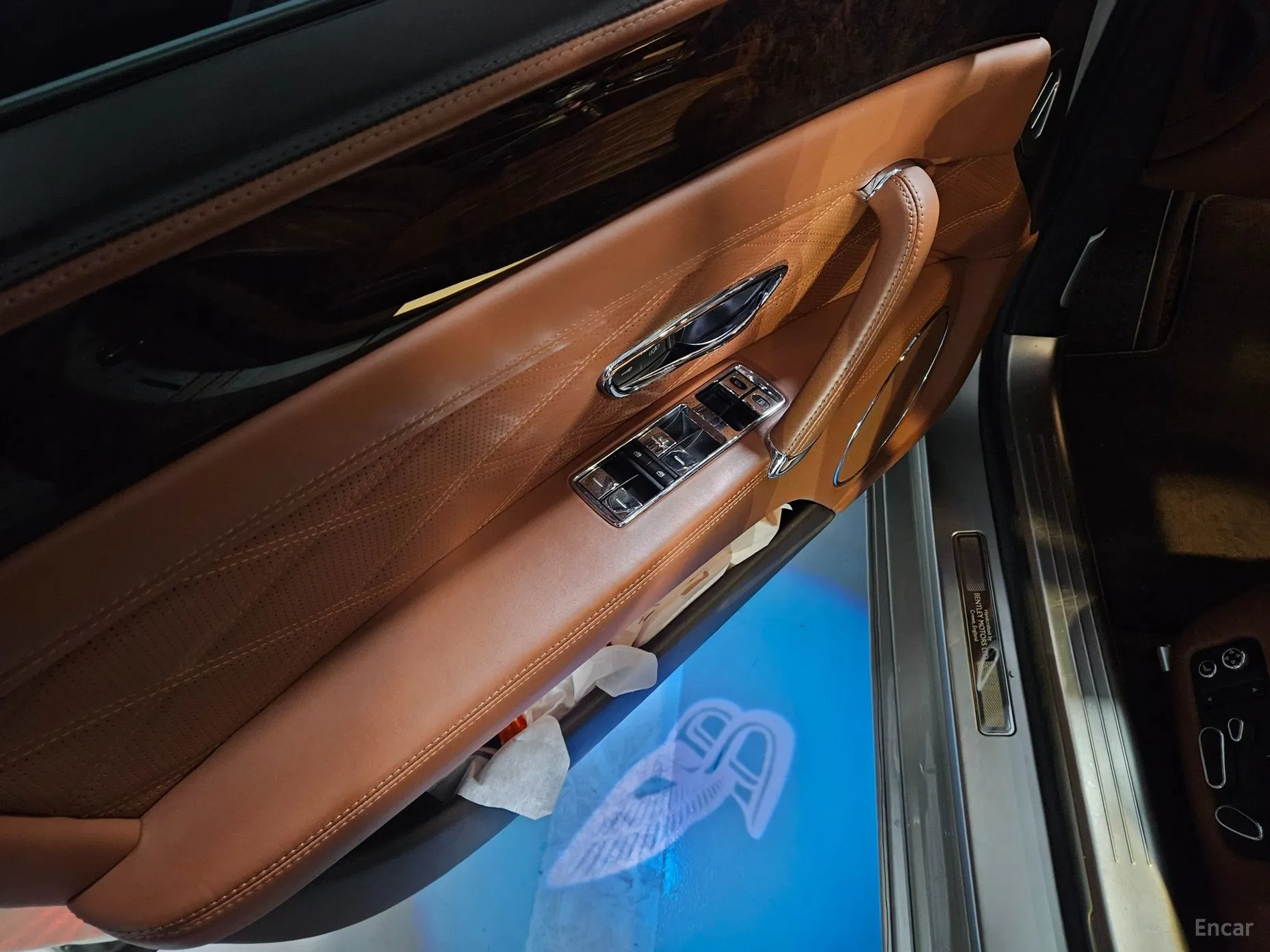 Bentley Flying Spur 2nd Generation превью 9