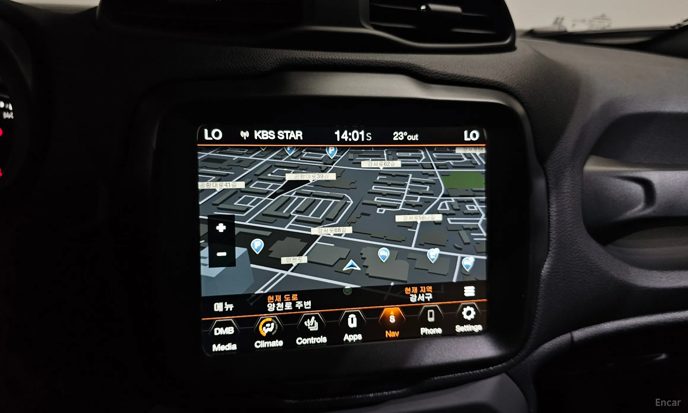 Jeep Renegade превью 14