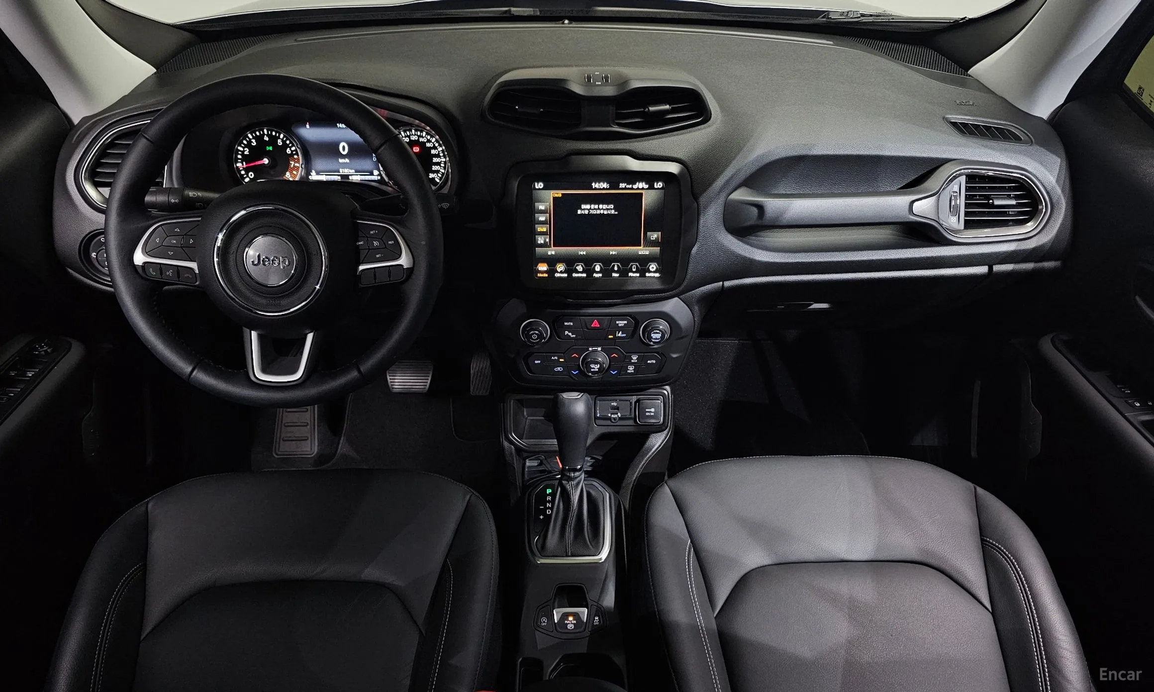 Jeep Renegade превью 7
