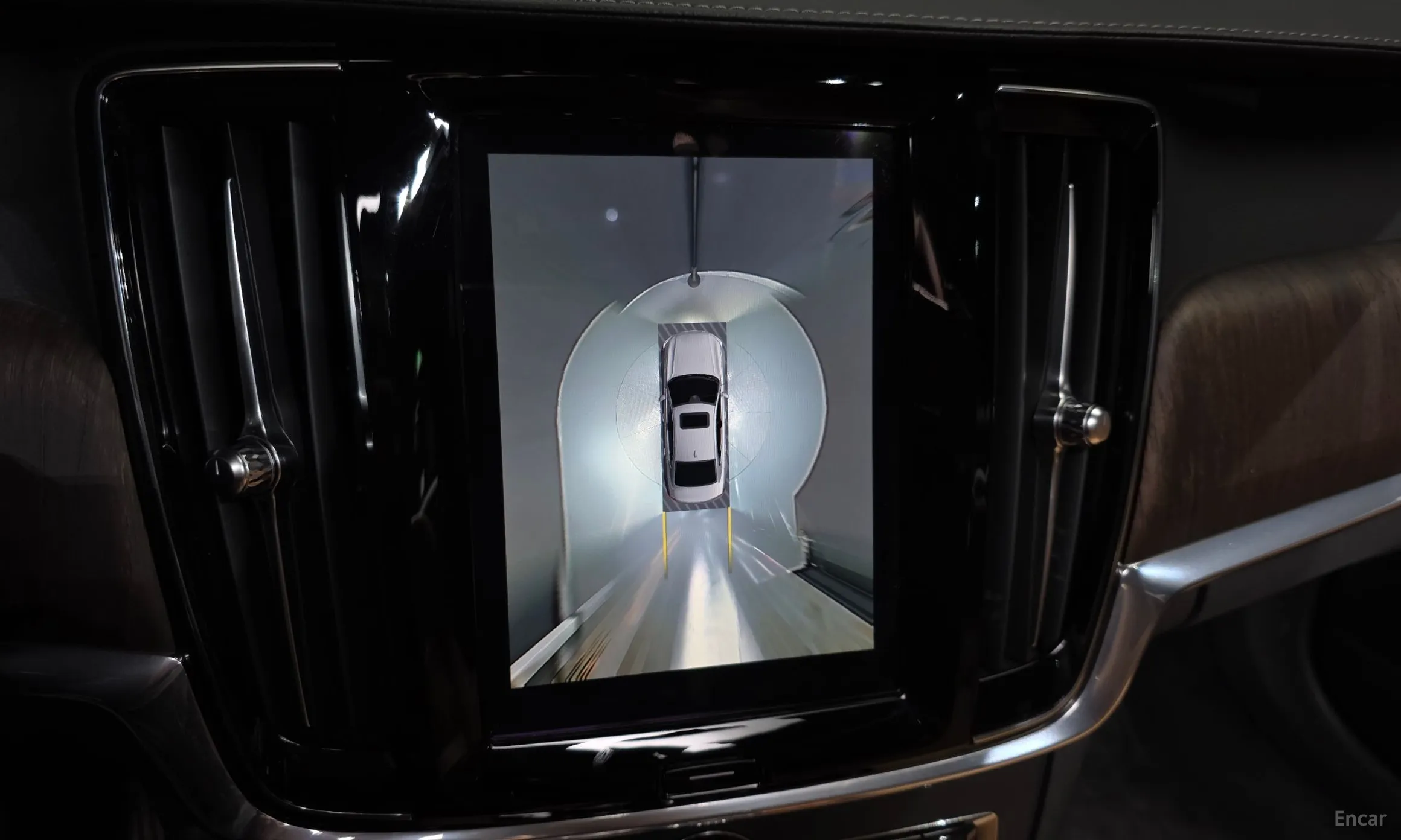 Volvo S90 превью 15