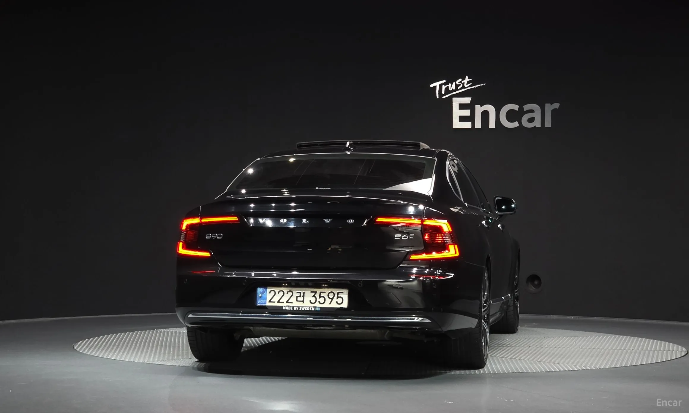 Volvo S90 превью 4