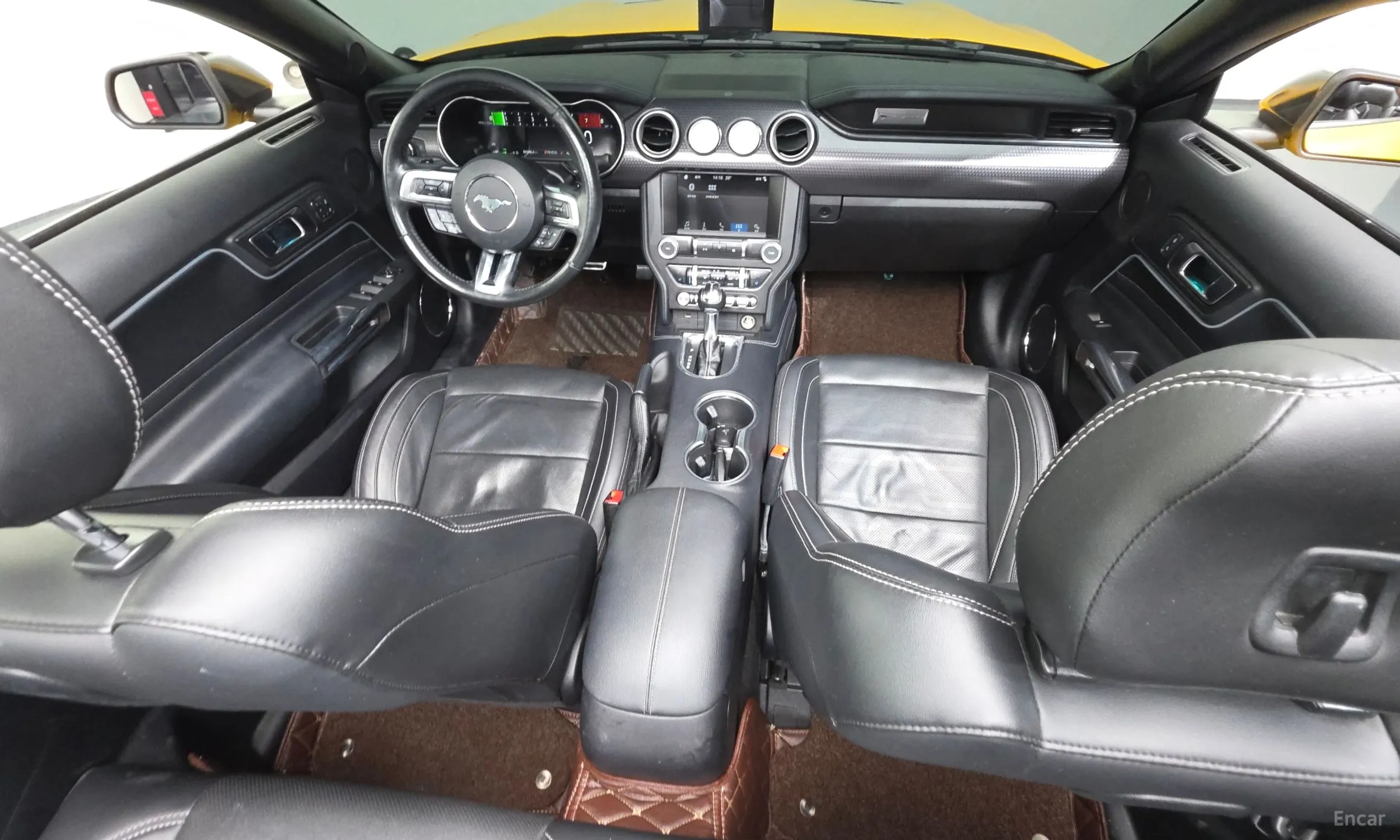 Ford Mustang превью 7