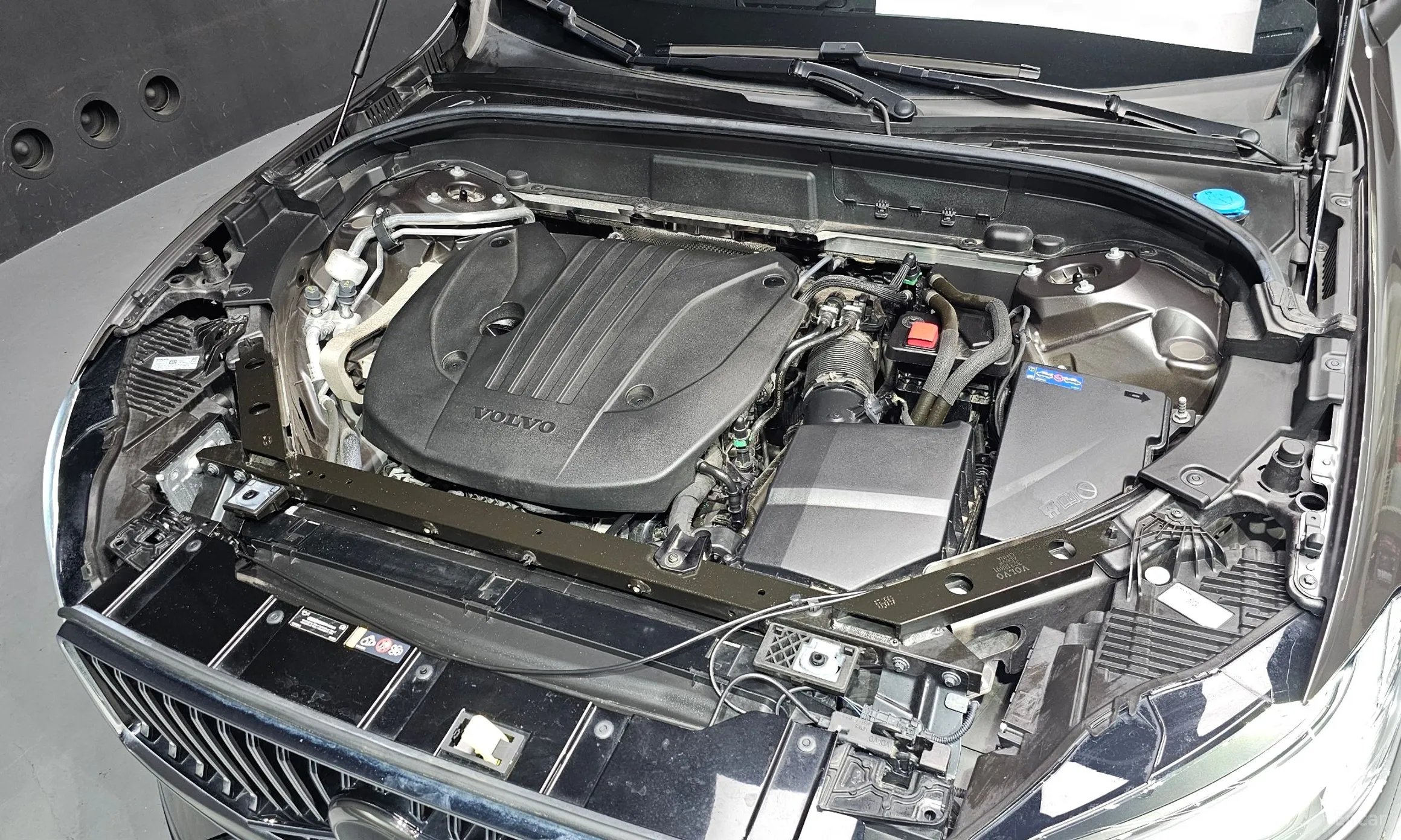 Volvo XC60 Gen 2 превью 6