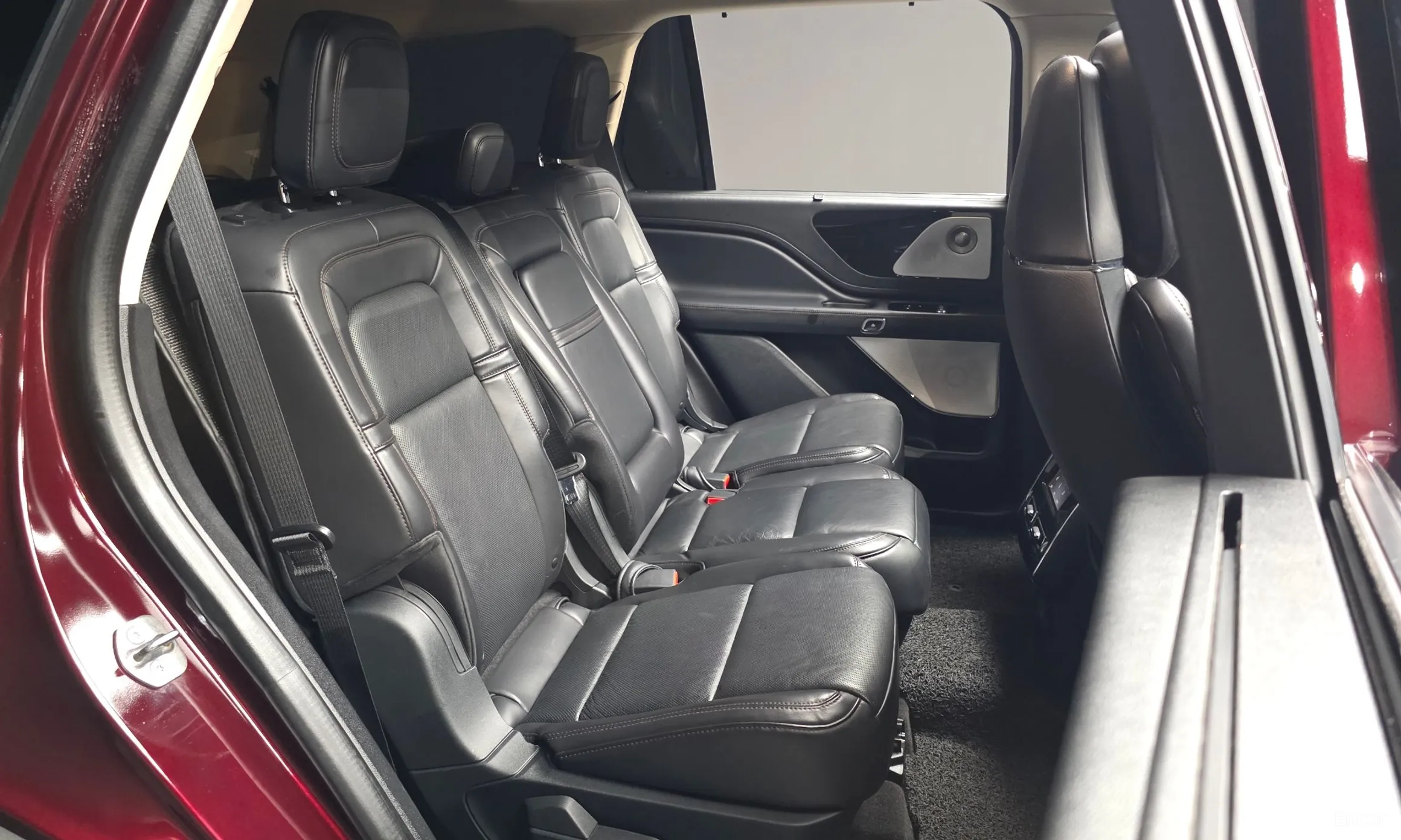 Lincoln Aviator 2nd Generation превью 11
