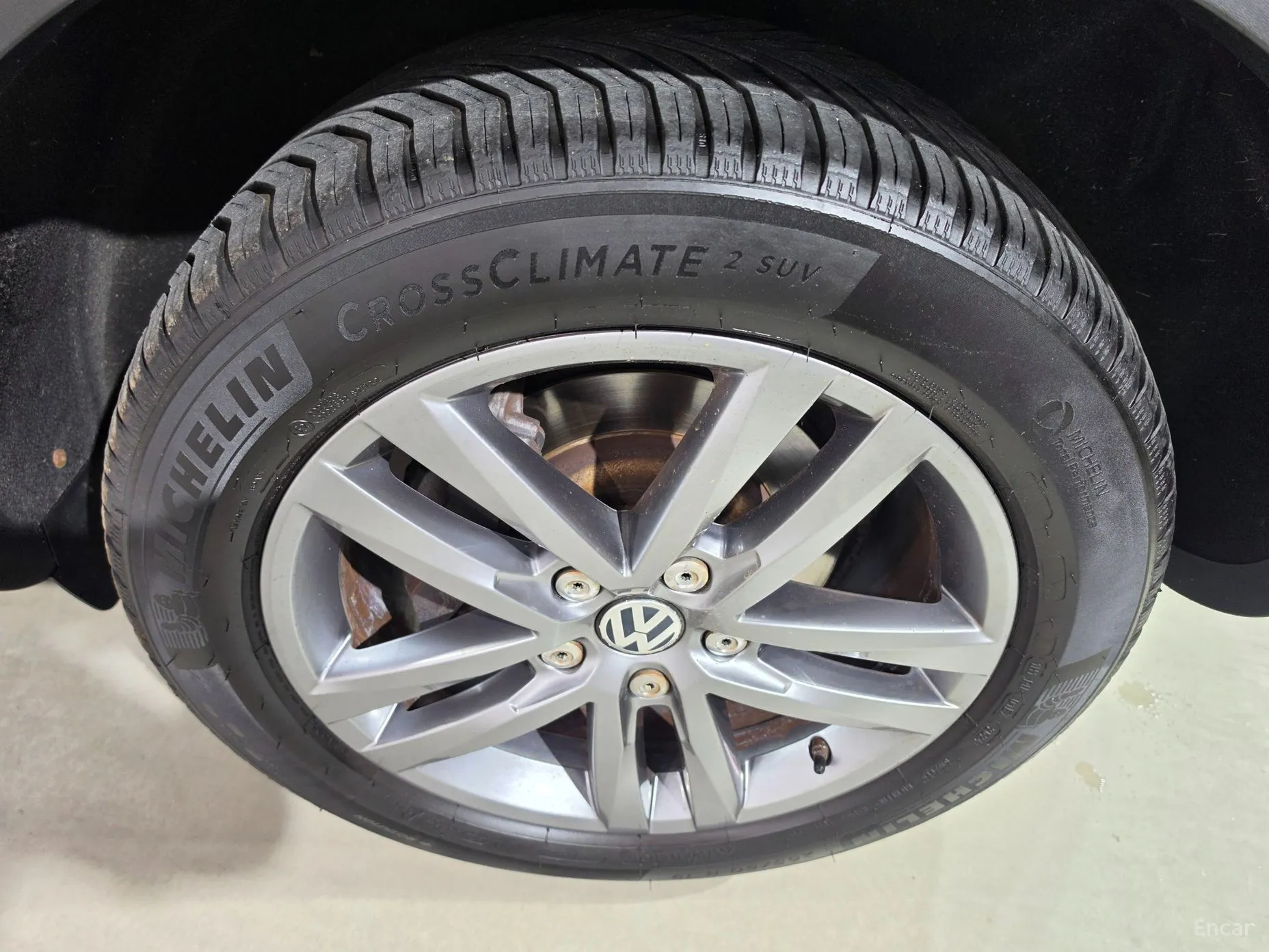 Volkswagen New Touareg превью 20