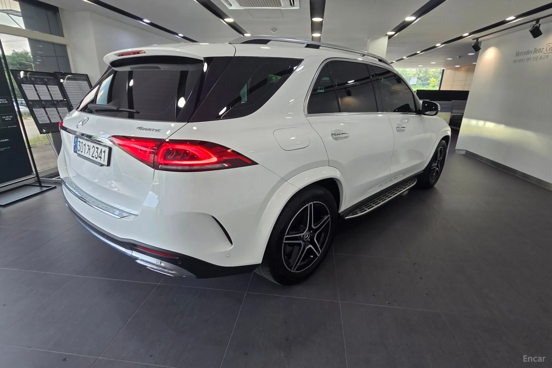 Mercedes Benz GLE-Class W167