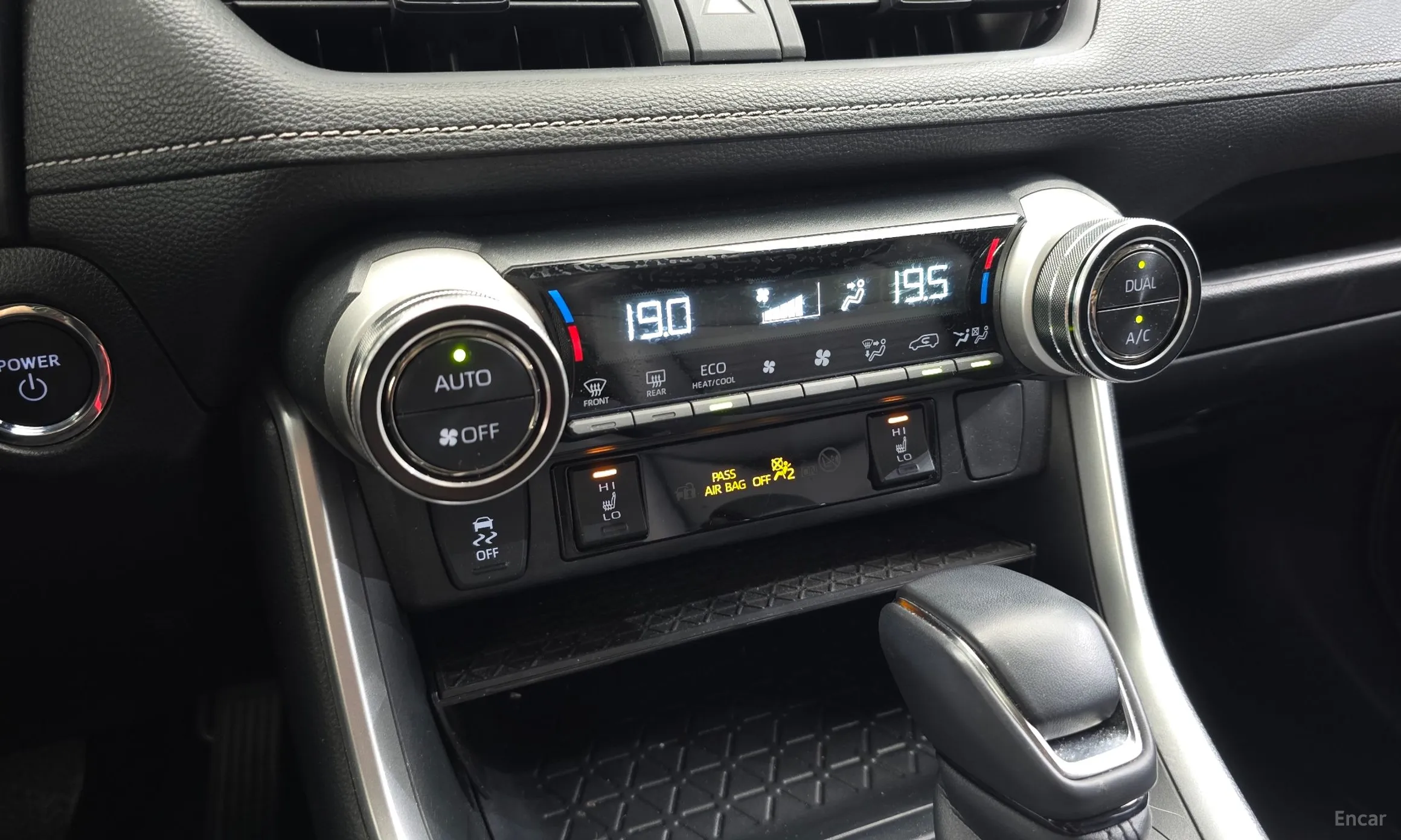 Toyota RAV4 5th Generation превью 18