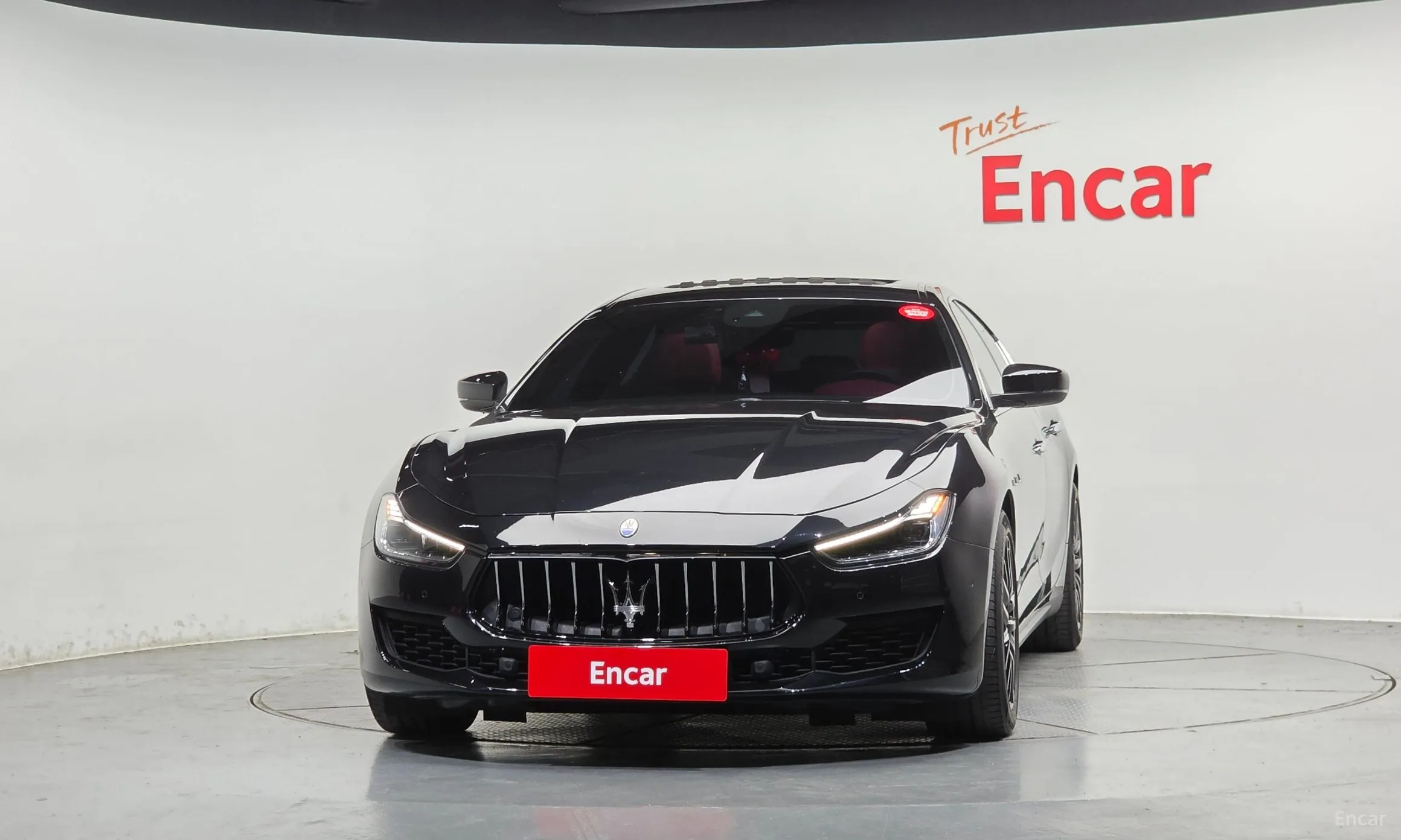 Maserati Ghibli превью 3