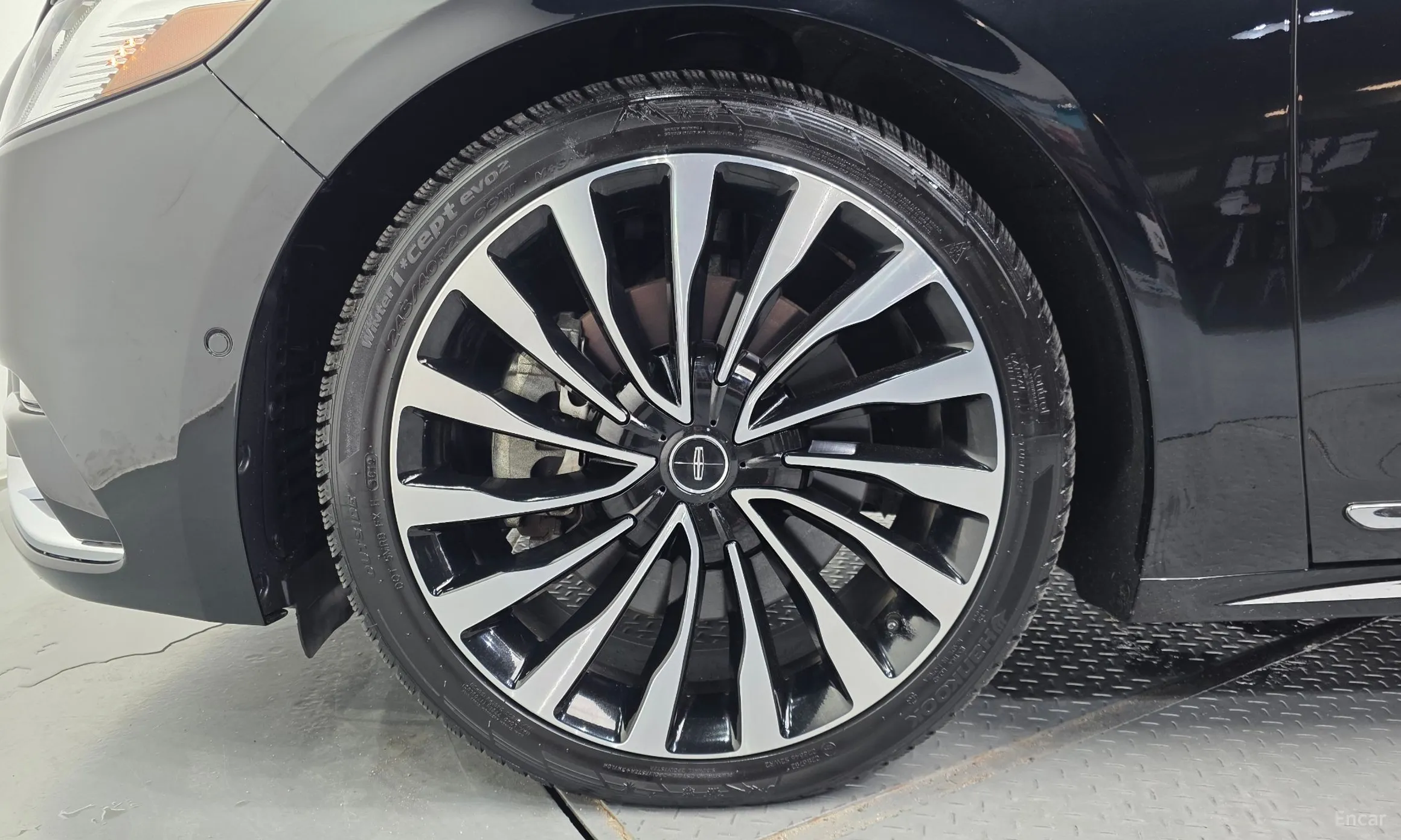 Lincoln Continental Gen 10 превью 5