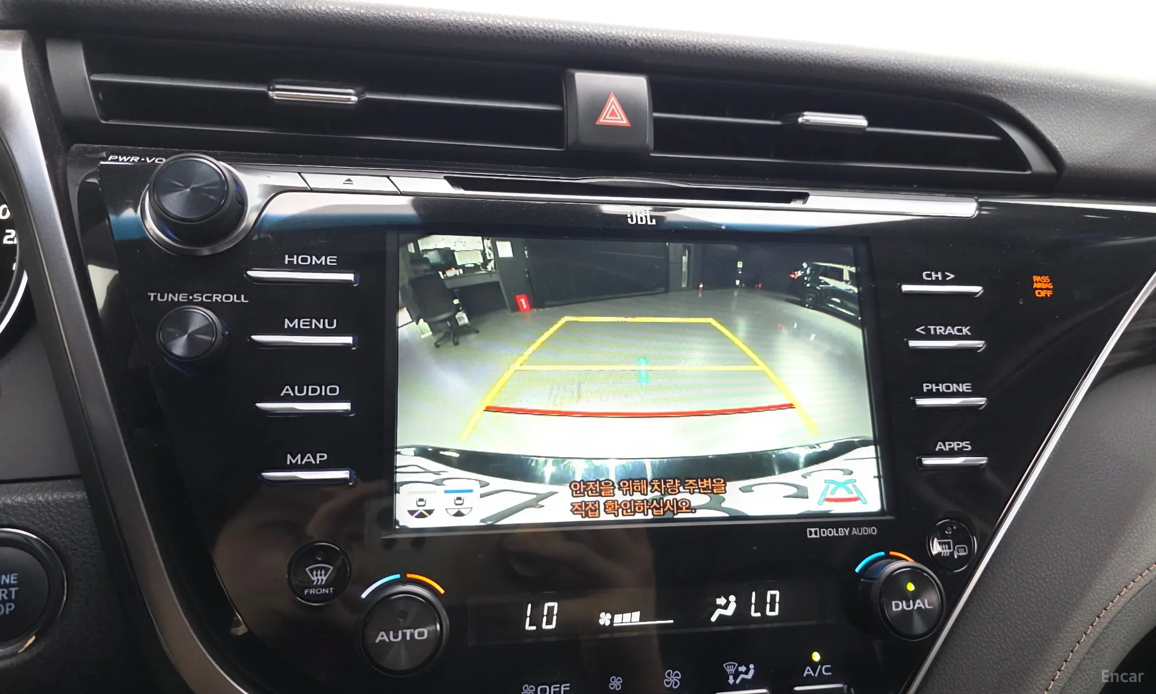 Toyota Camry (XV70) превью 17
