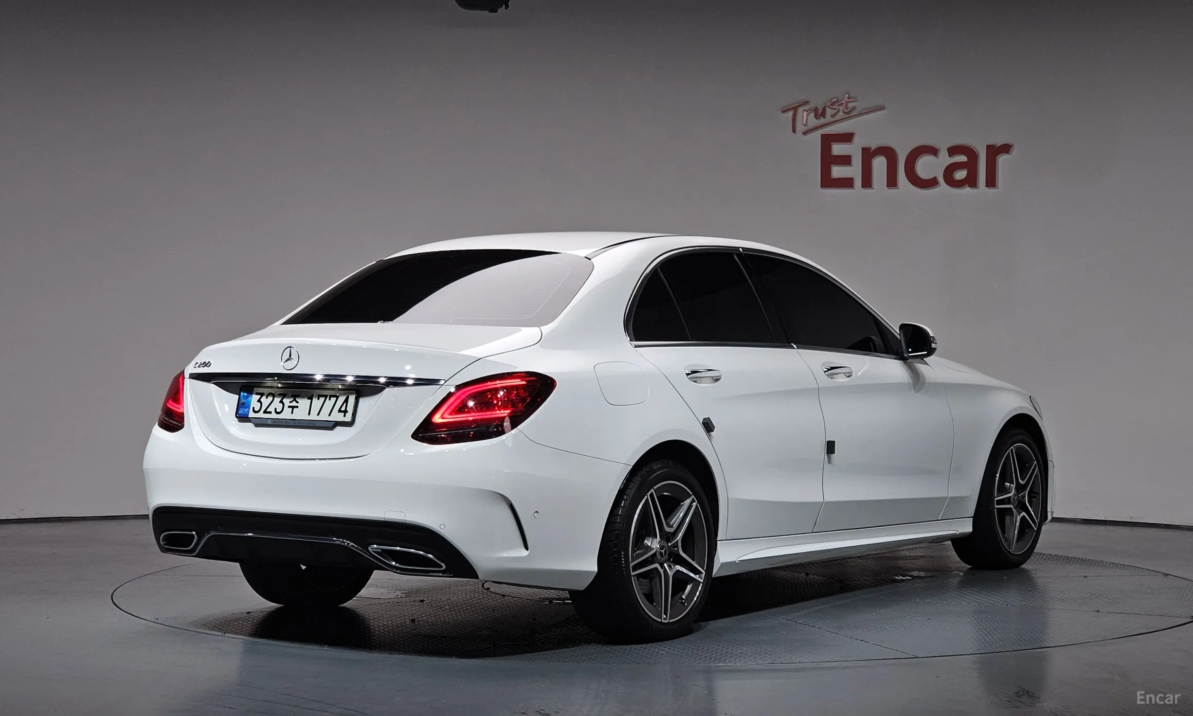Mercedes Benz C-Class W205