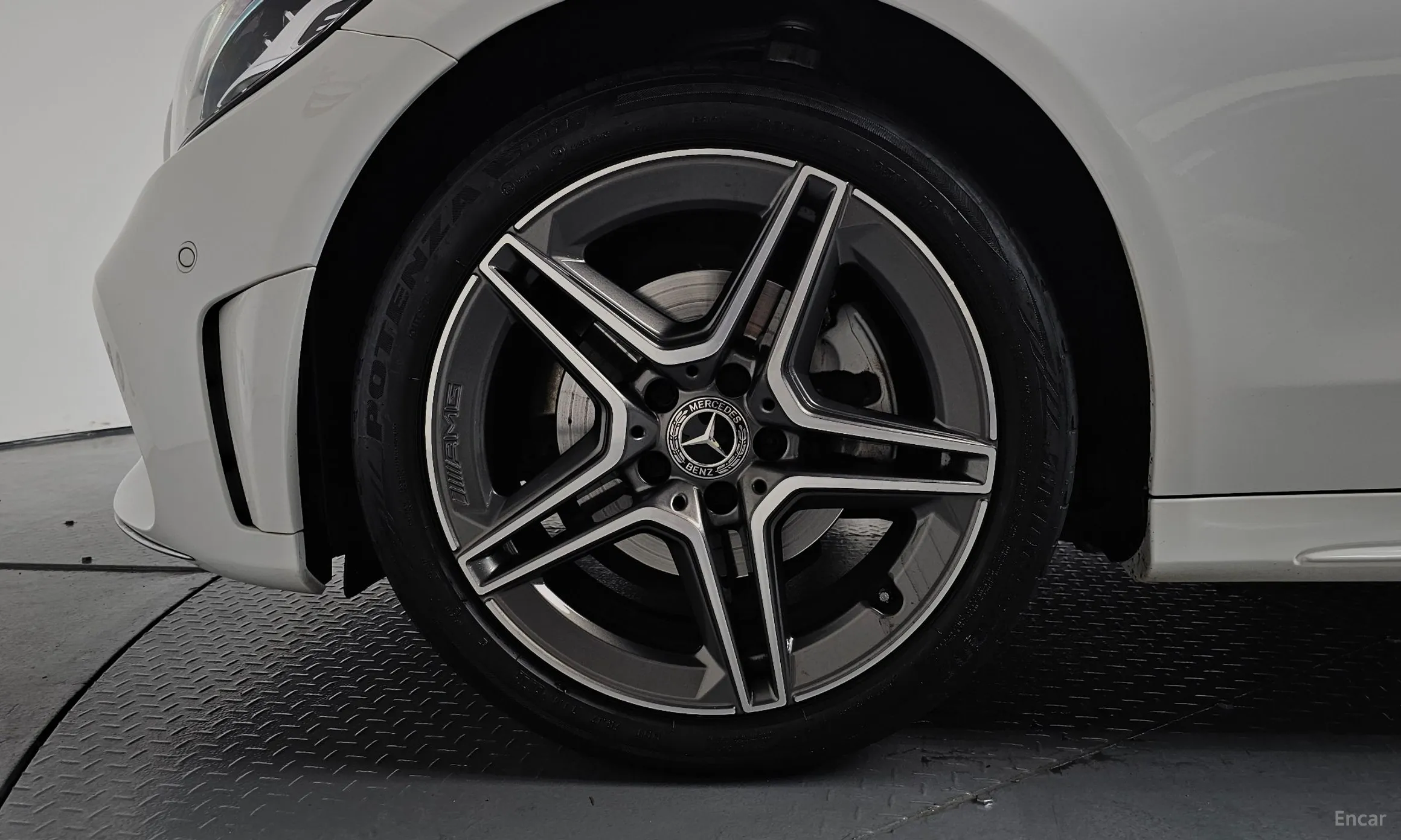 Mercedes Benz C-Class W205 превью 5