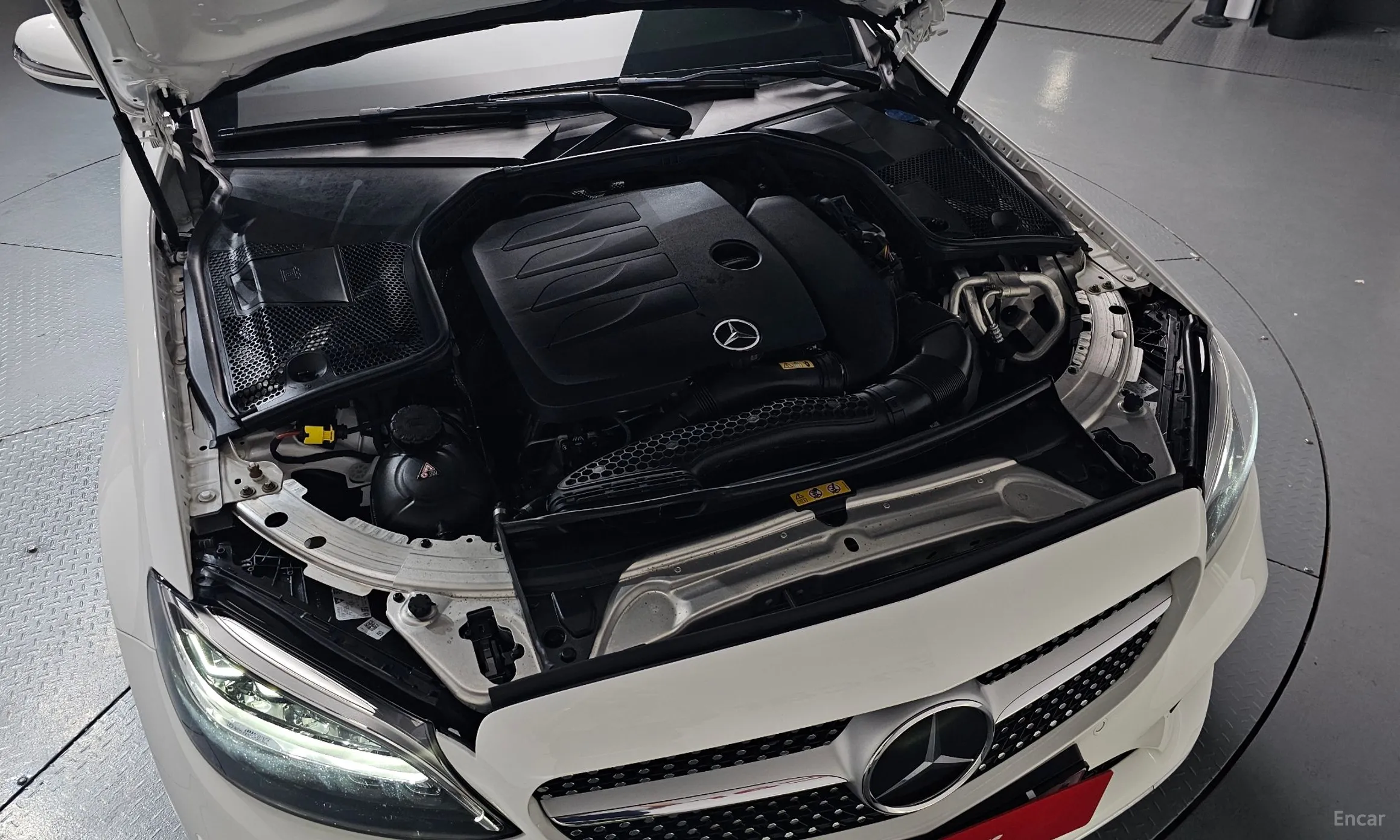 Mercedes Benz C-Class W205 превью 6