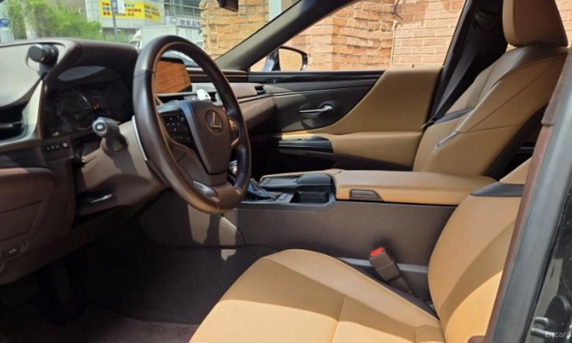 Lexus ES300h 7th Generation превью 5